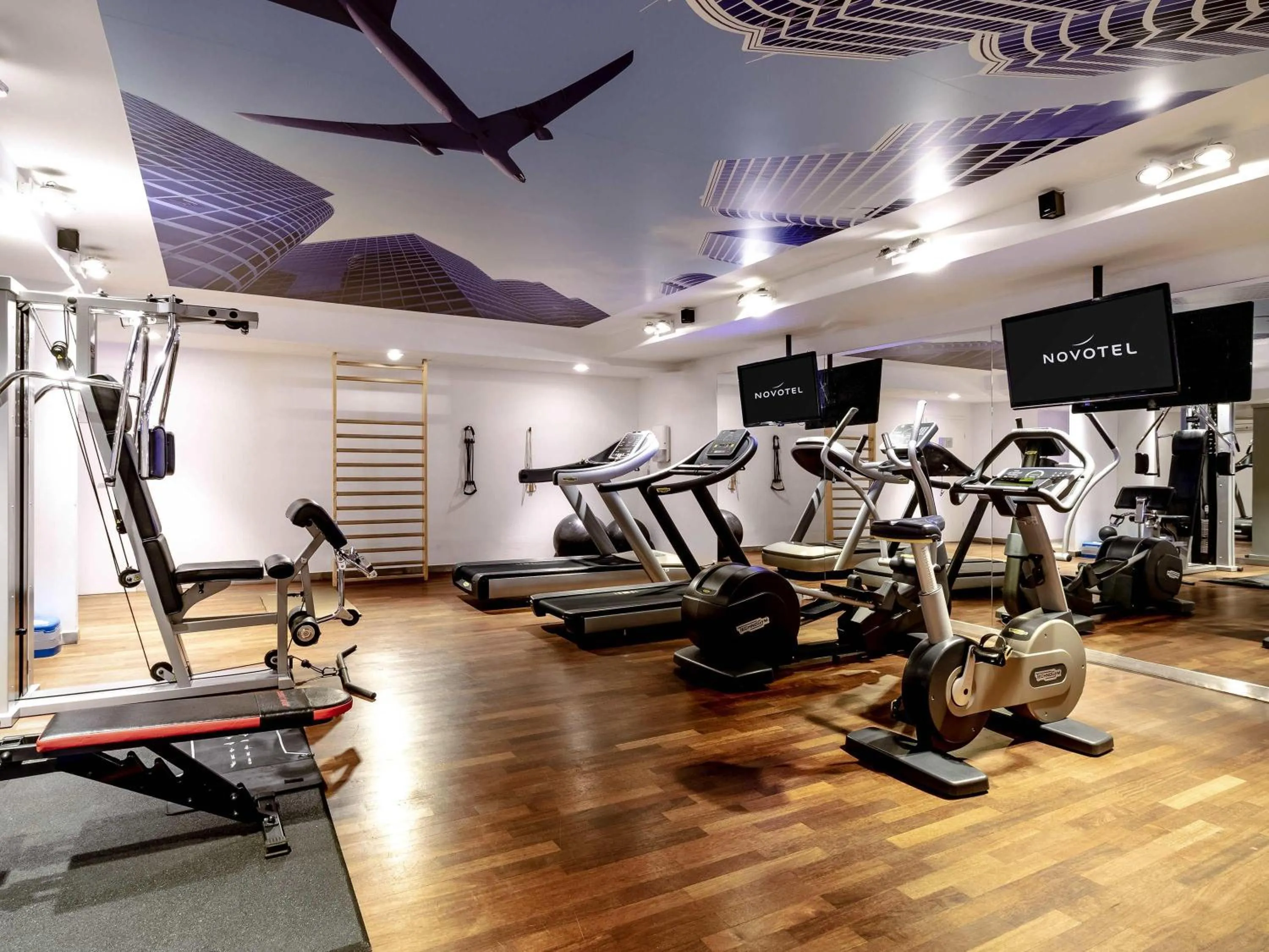 Spa and wellness centre/facilities in Novotel Warszawa Airport