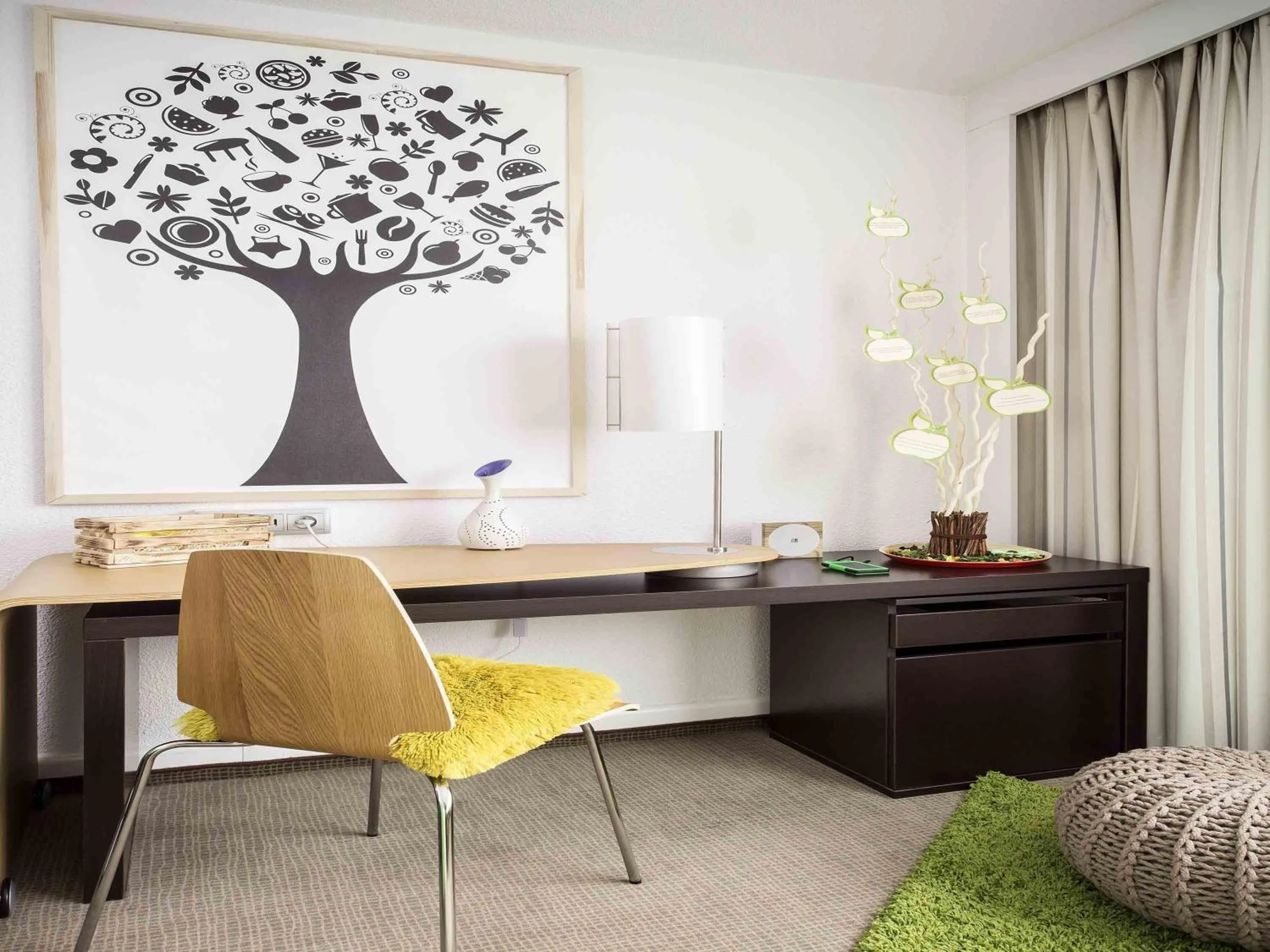 Bedroom in Novotel Warszawa Airport