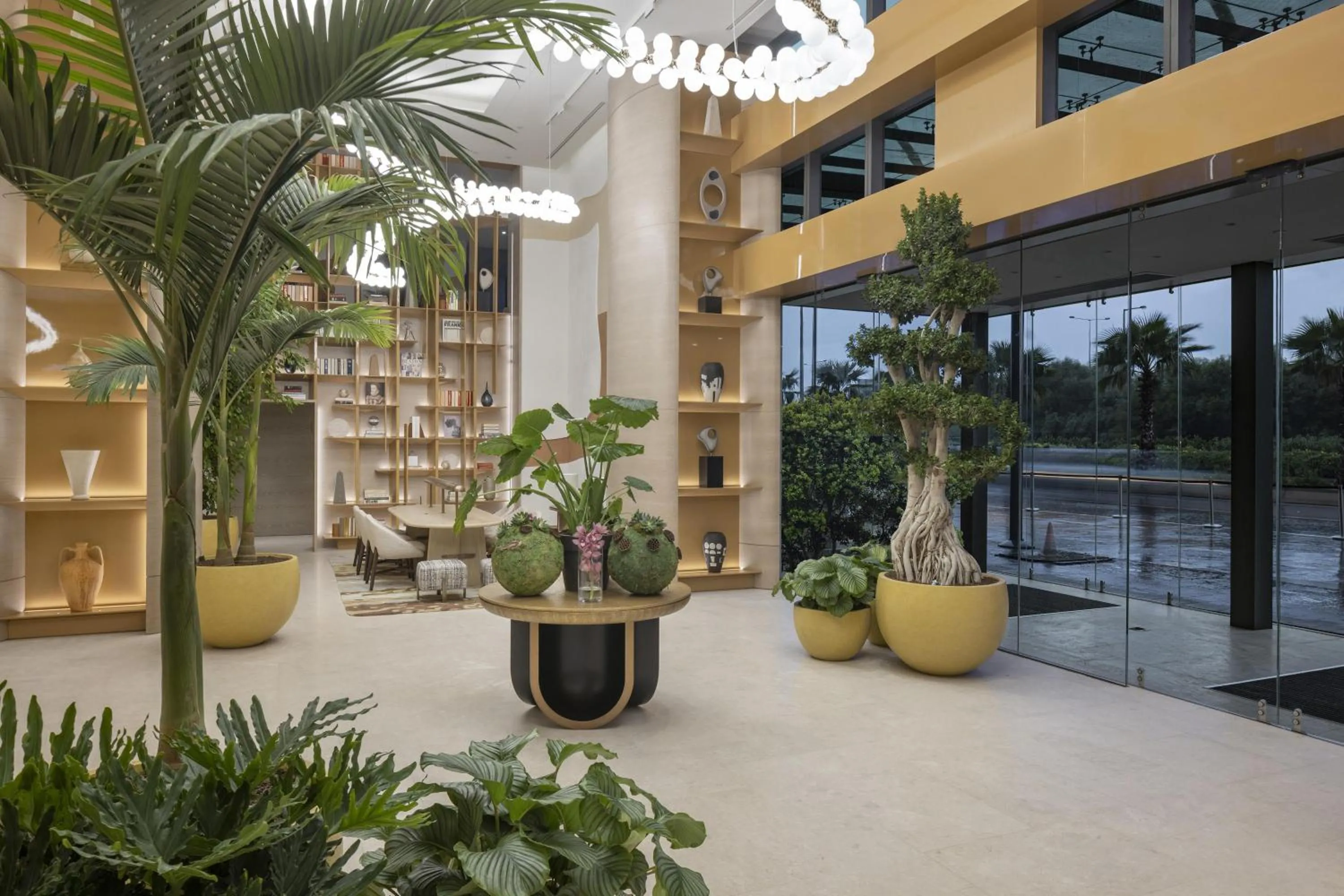 Lobby or reception in Grand Hyatt Izmir IstinyePark