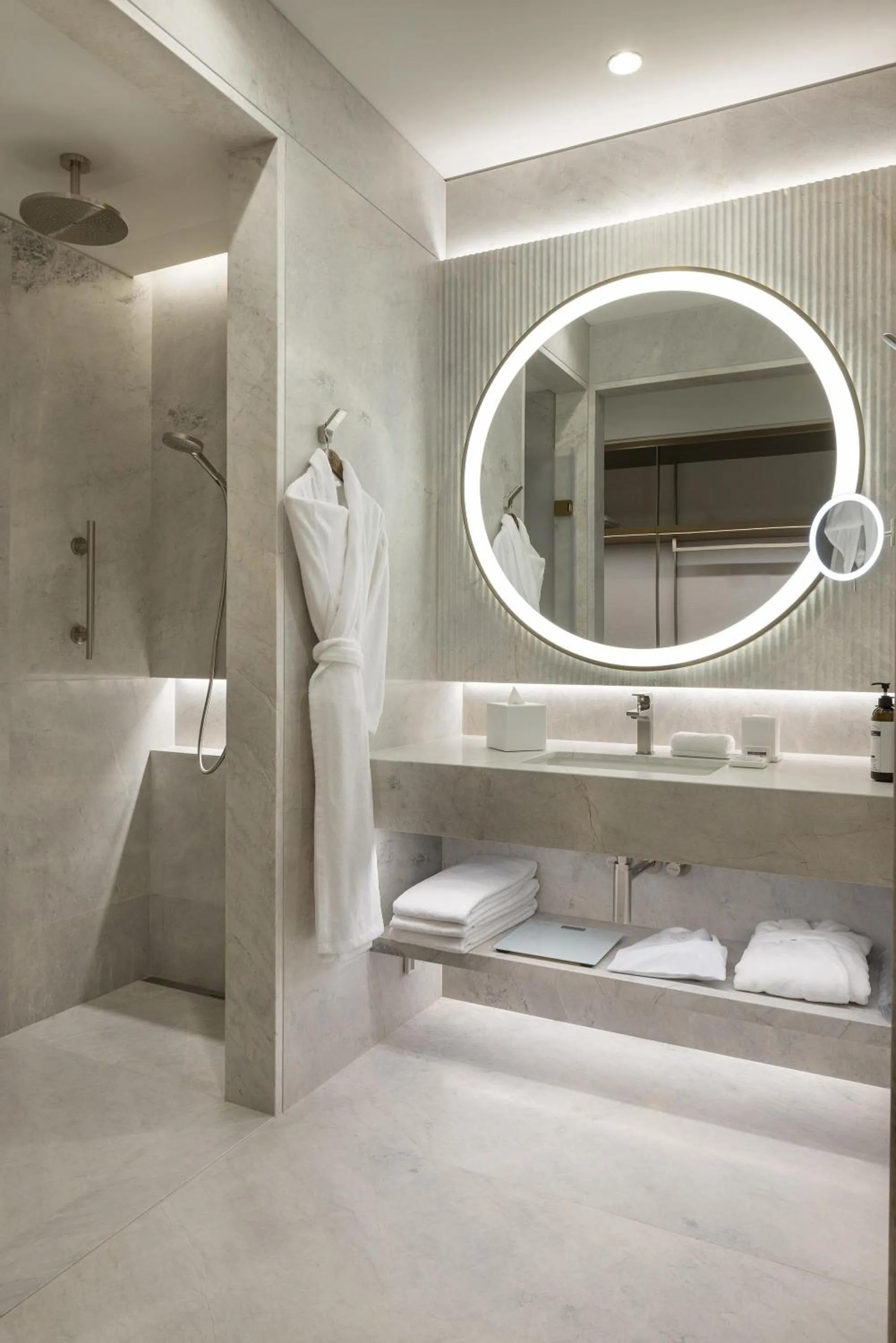 Bathroom in Grand Hyatt Izmir IstinyePark