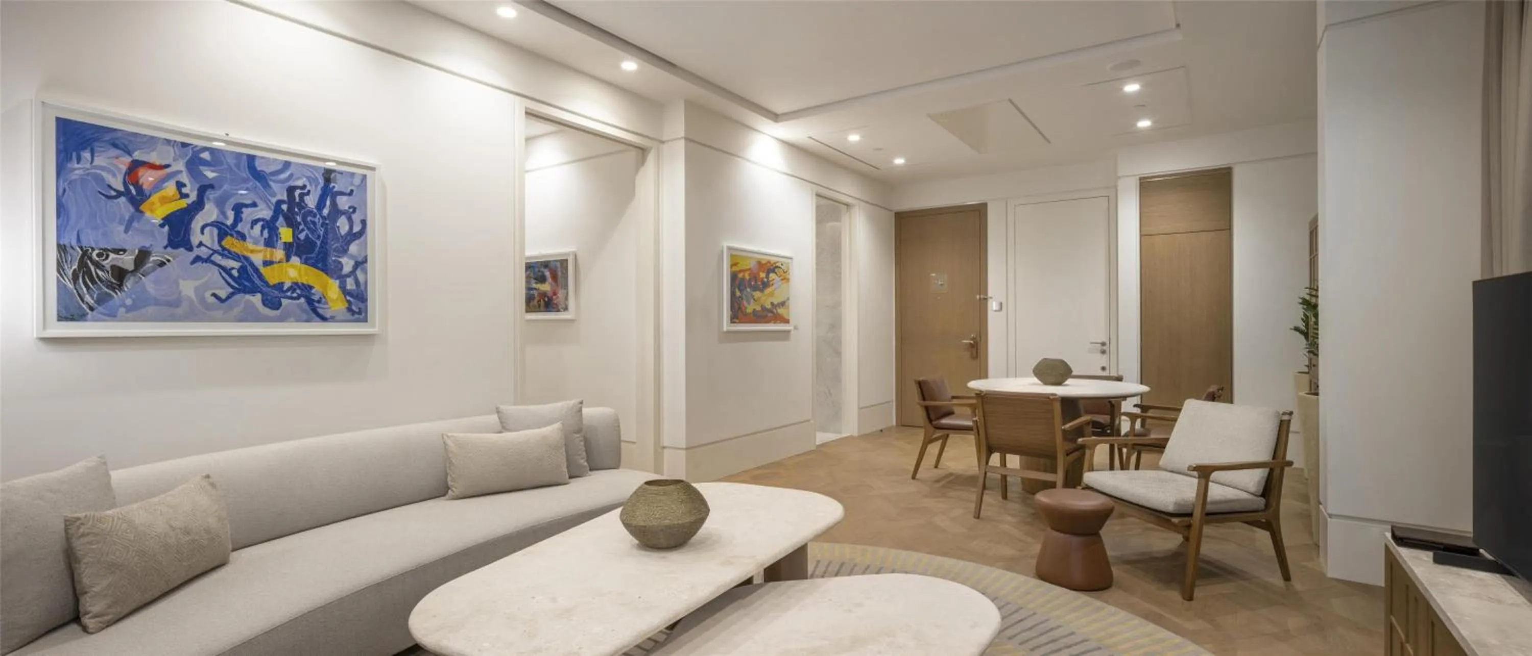 Photo of the whole room in Hyatt Regency Izmir IstinyePark