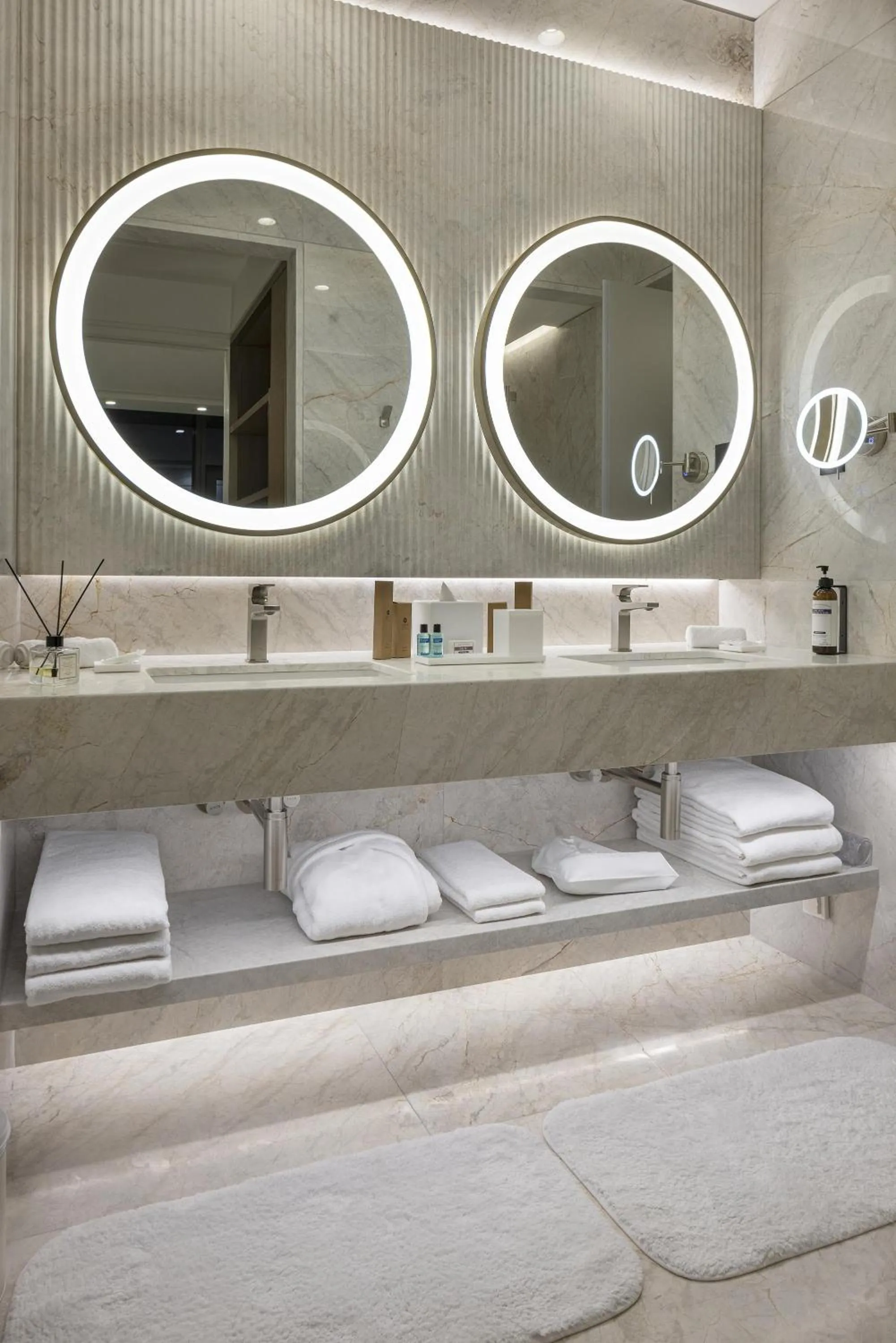 Bathroom in Hyatt Regency Izmir IstinyePark