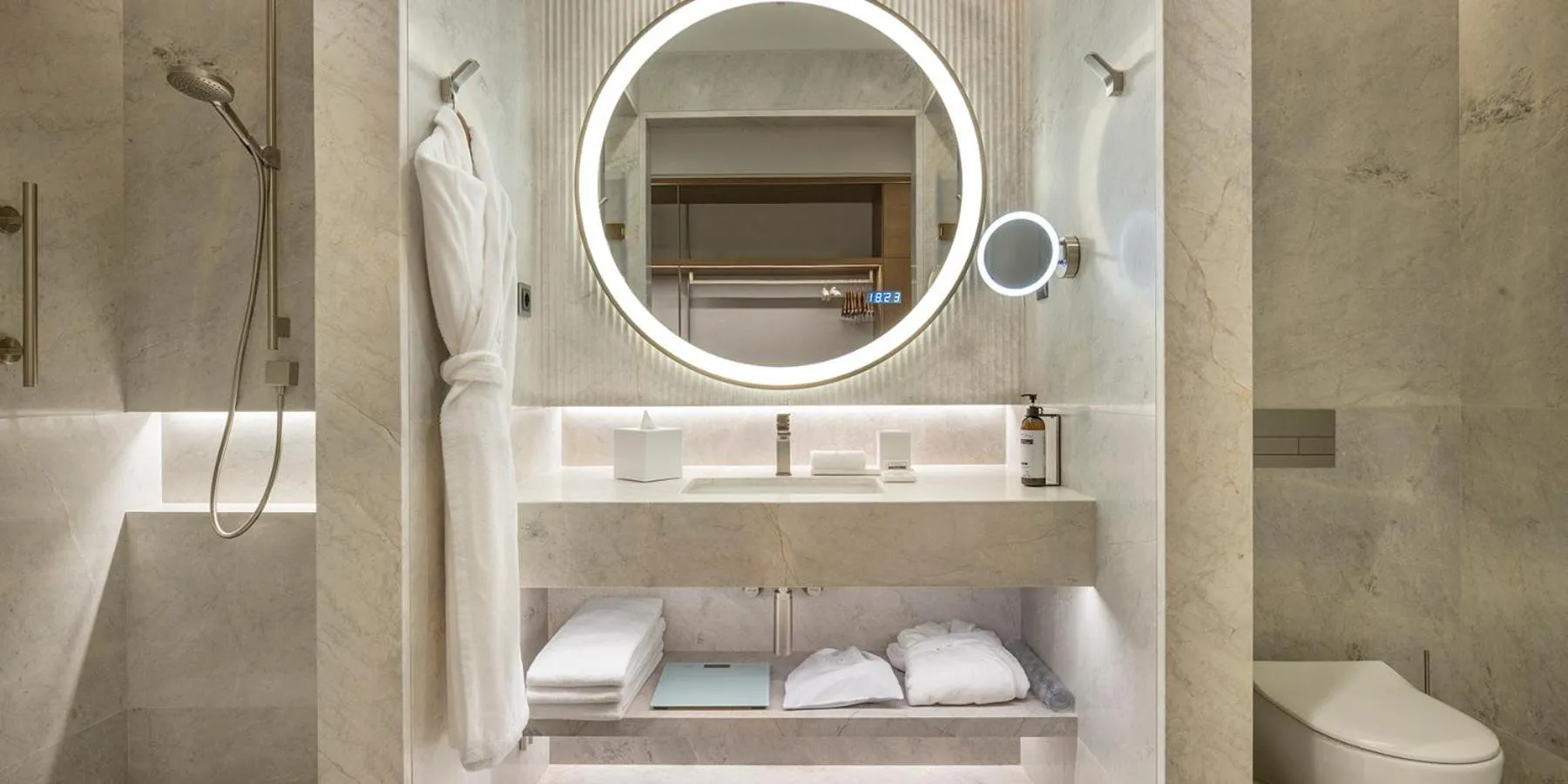 Bathroom in Grand Hyatt Izmir IstinyePark