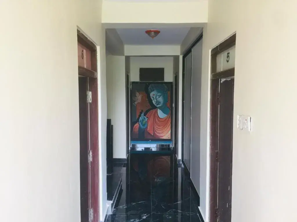 Twin Room with Bathroom in Hotel Aagaman - Best Family Hotel in Bandipur Twin Room with Bathroom in Hotel Aagaman - Best Family Hotel in Bandipur
