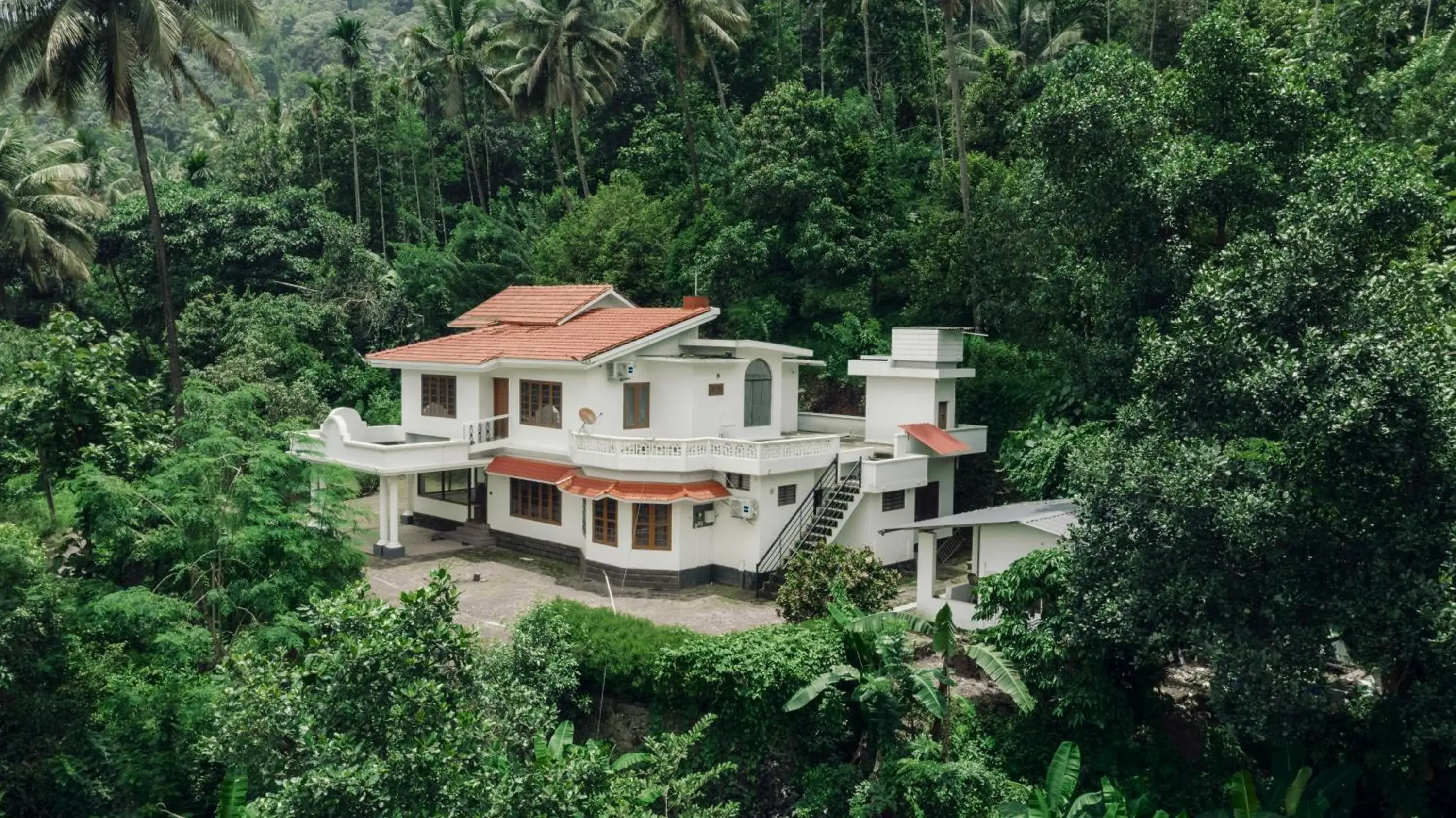 Property building in Greengrass Heritage Property building in Greengrass Heritage