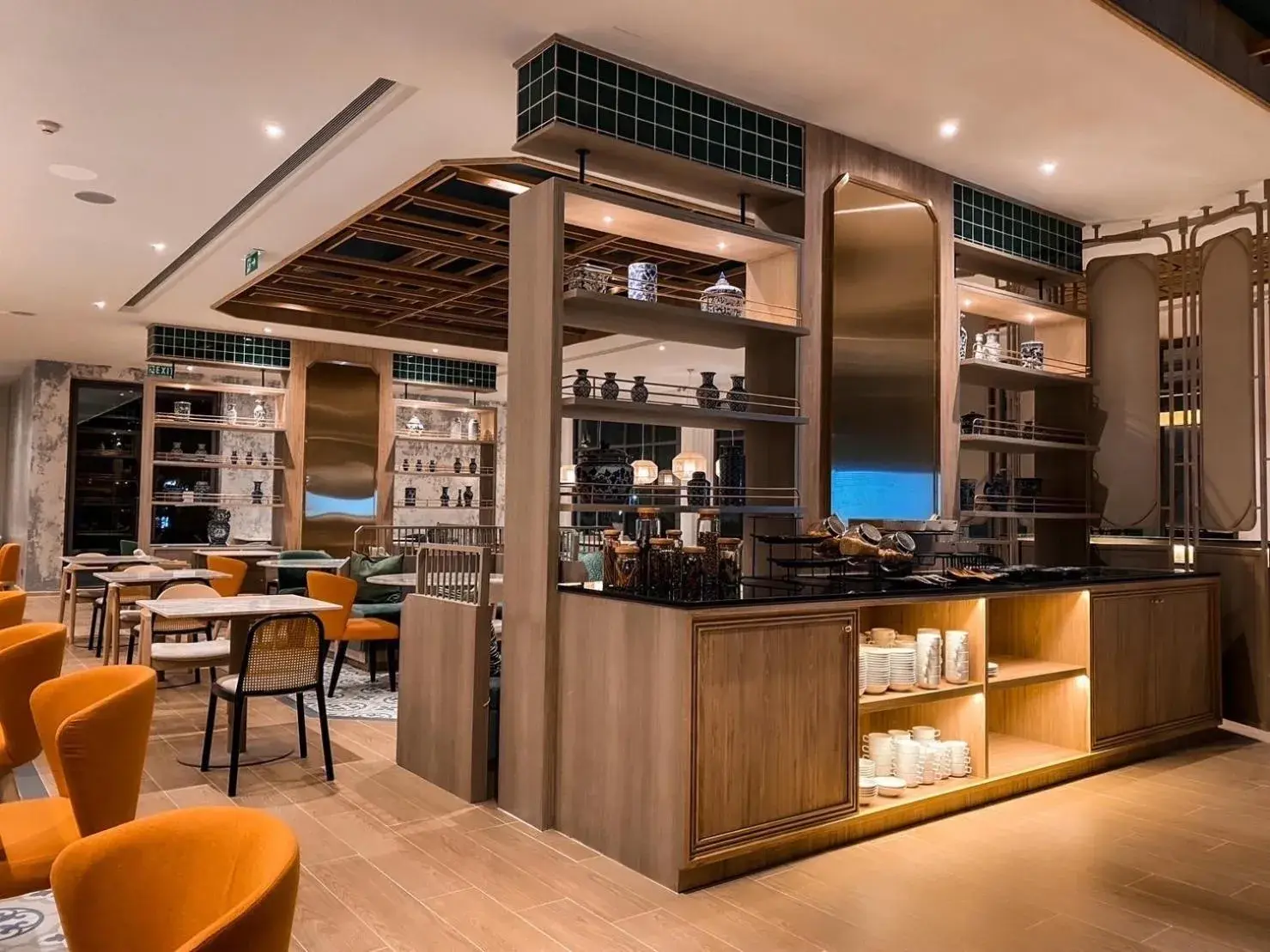 Restaurant/places to eat in The Quarter Chaophraya by UHG Restaurant/places to eat in The Quarter Chaophraya by UHG