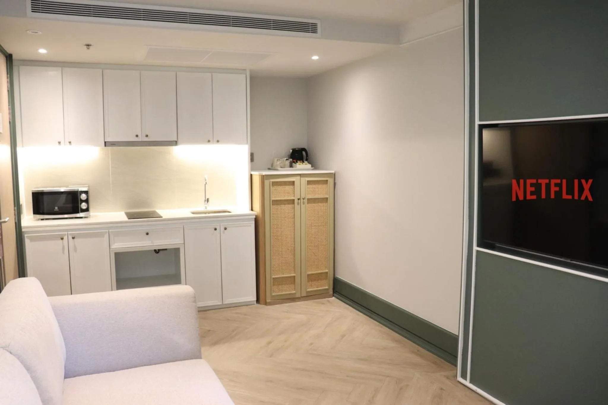 Kitchen or kitchenette in The Quarter Chaophraya by UHG