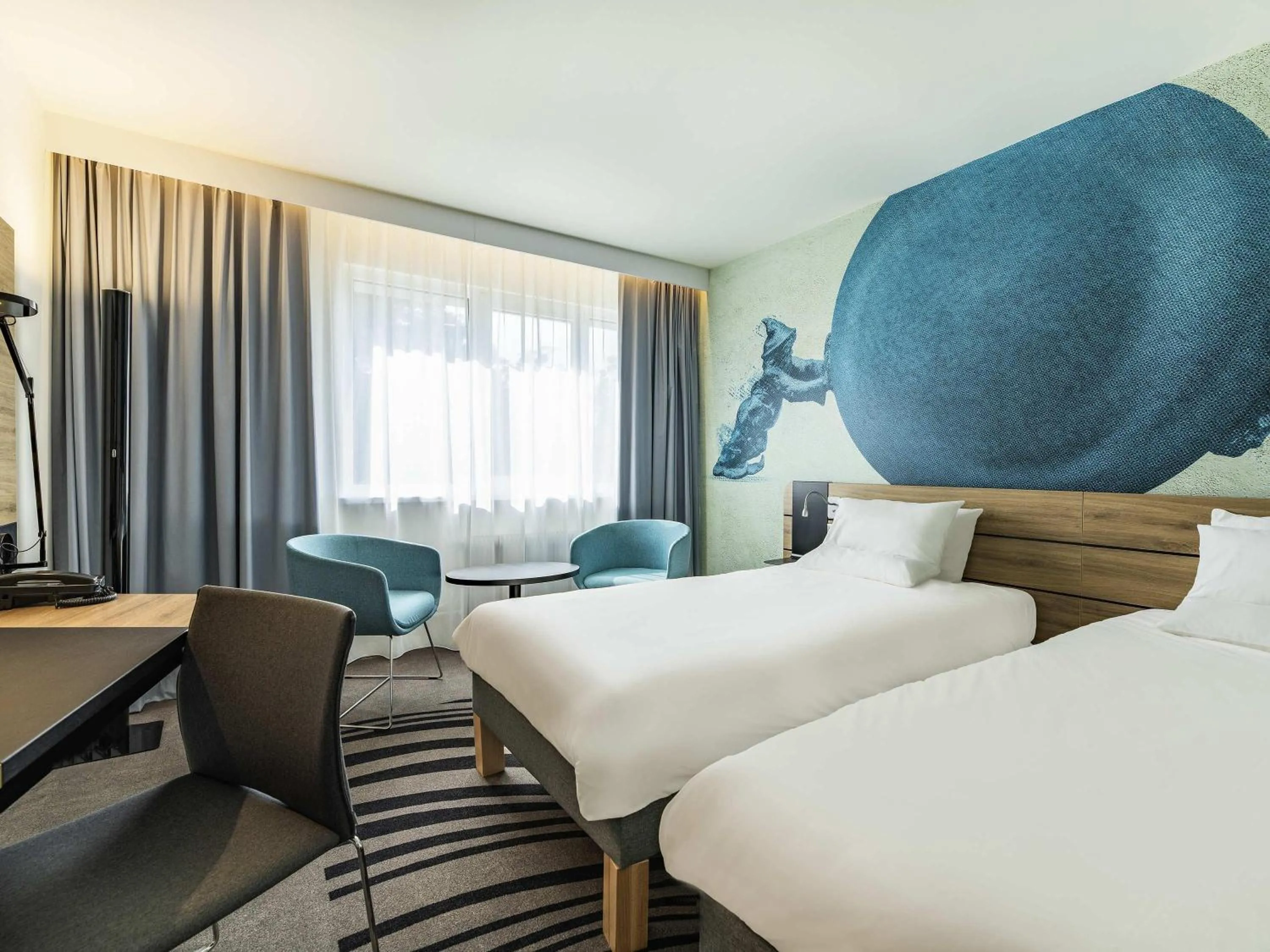 Bedroom, Bed in Novotel Wrocław City