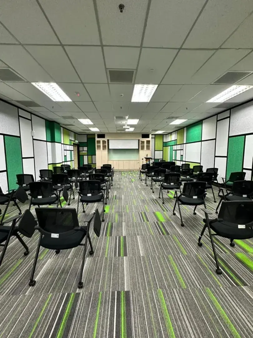 Meeting/conference room in Zecon Hotel Meeting/conference room in Zecon Hotel