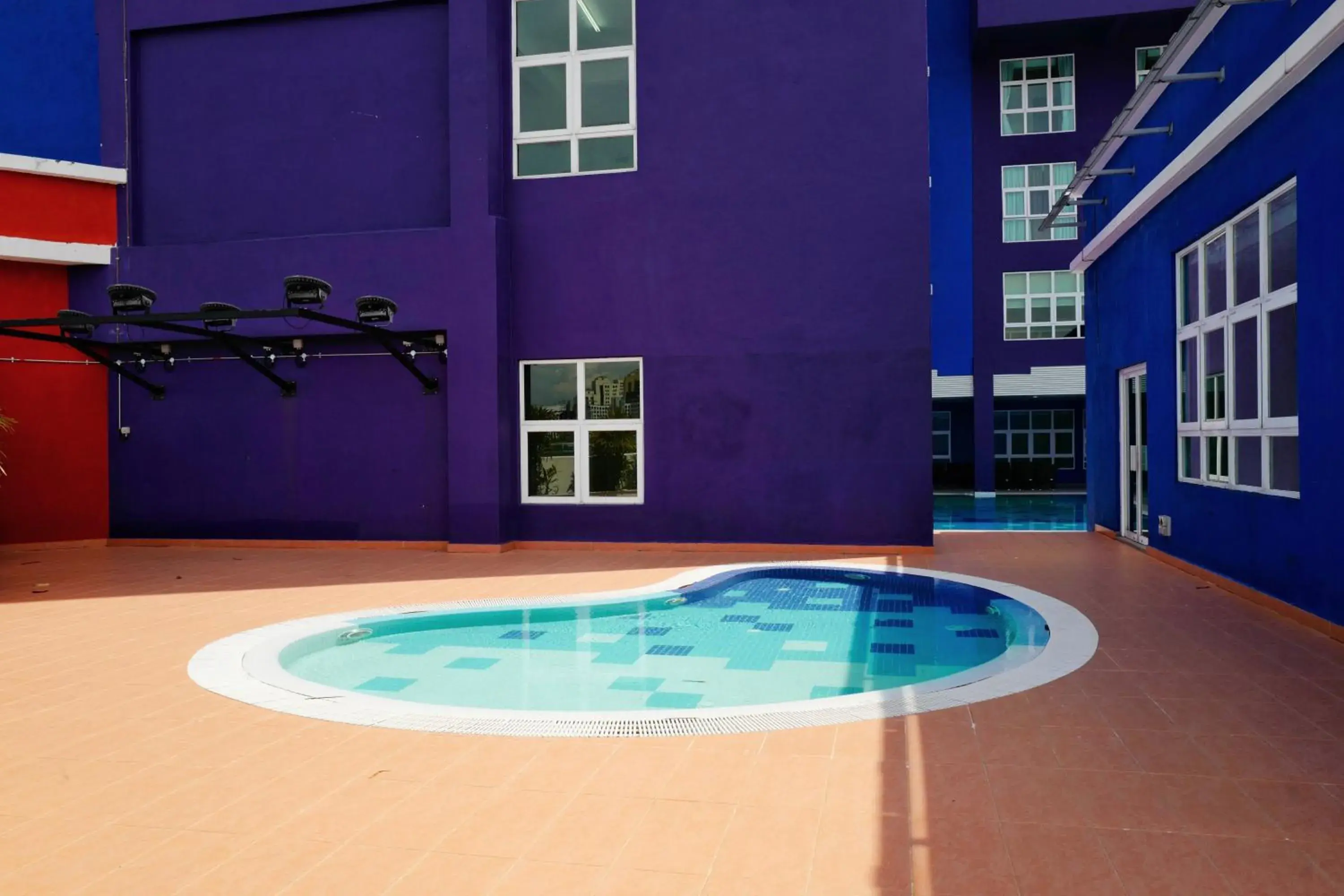 Swimming pool in Zecon Hotel Swimming pool in Zecon Hotel