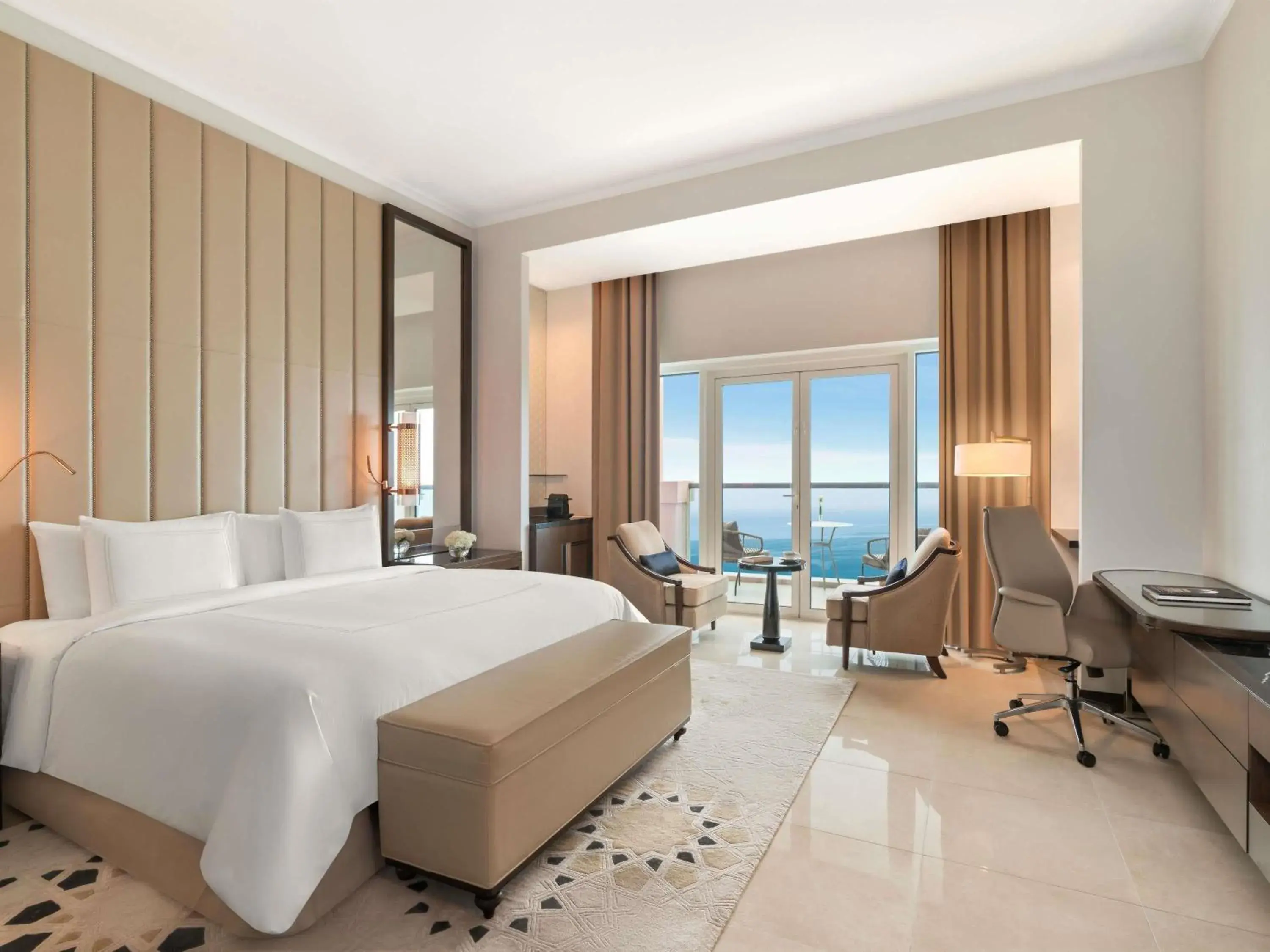 Premium Room with Corniche View and Balcony in Rixos Marina Abu Dhabi Premium Room with Corniche View and Balcony in Rixos Marina Abu Dhabi