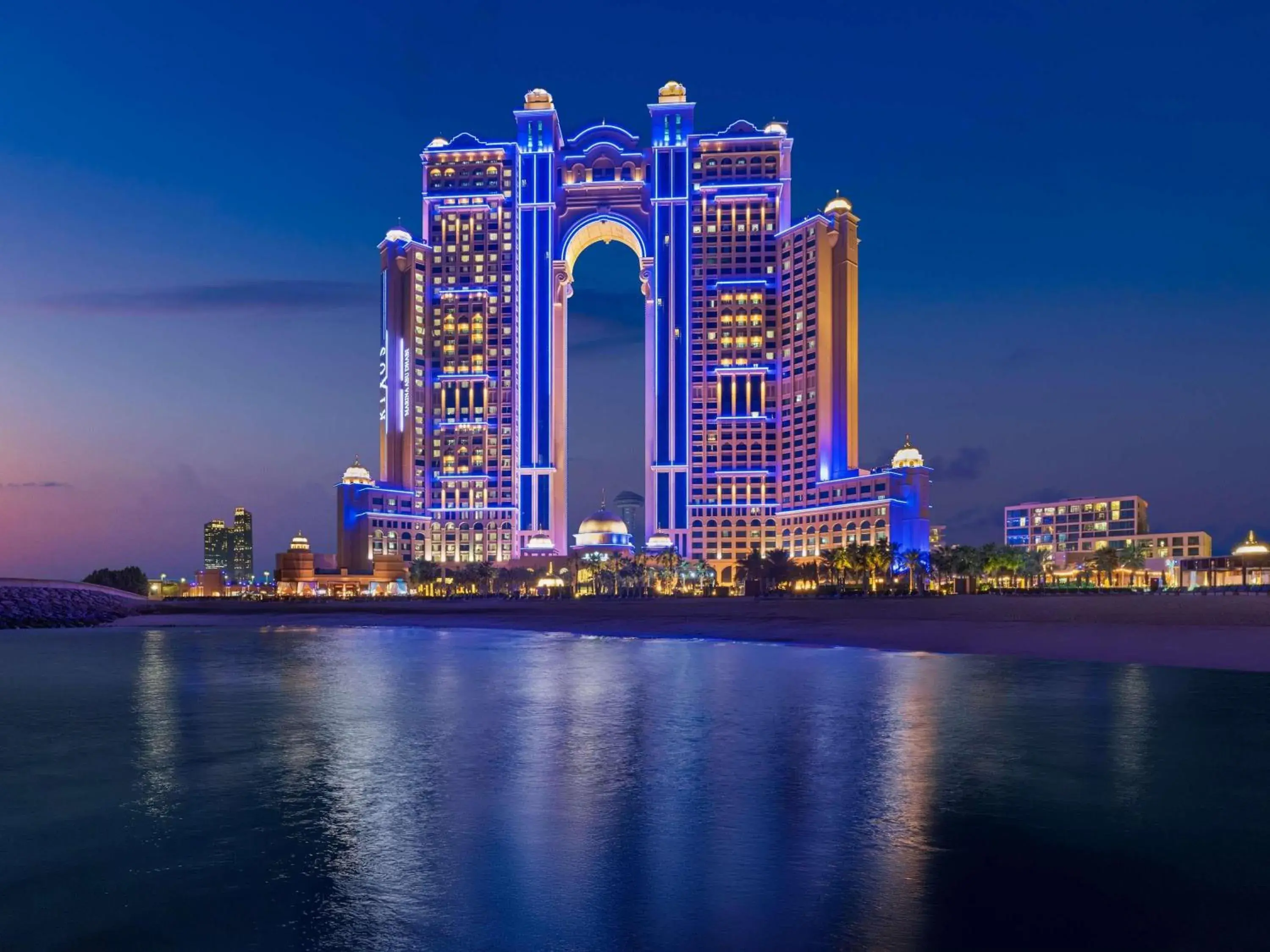 Property building in Rixos Marina Abu Dhabi Property building in Rixos Marina Abu Dhabi