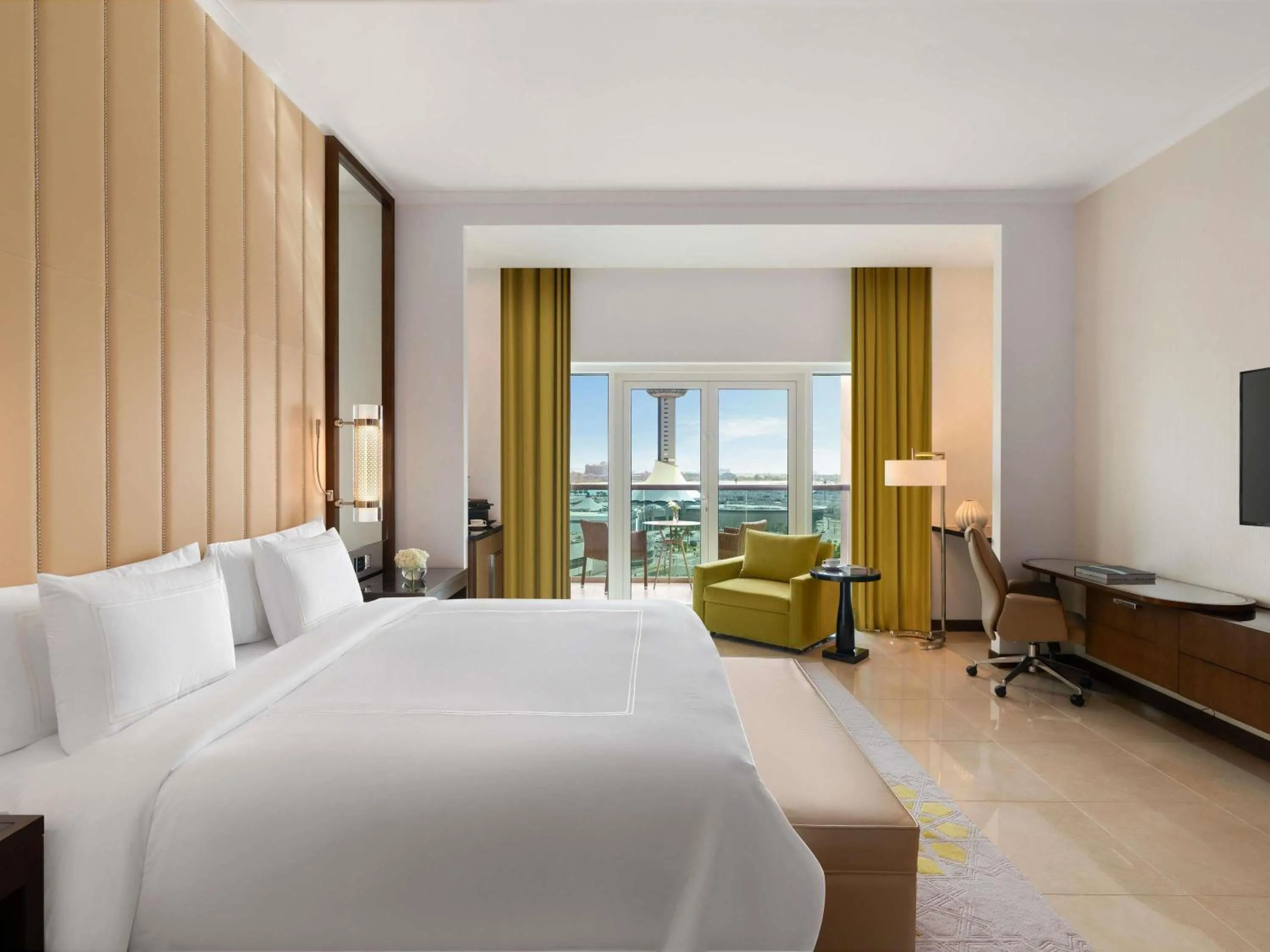 Bedroom, Bed in Rixos Marina Abu Dhabi