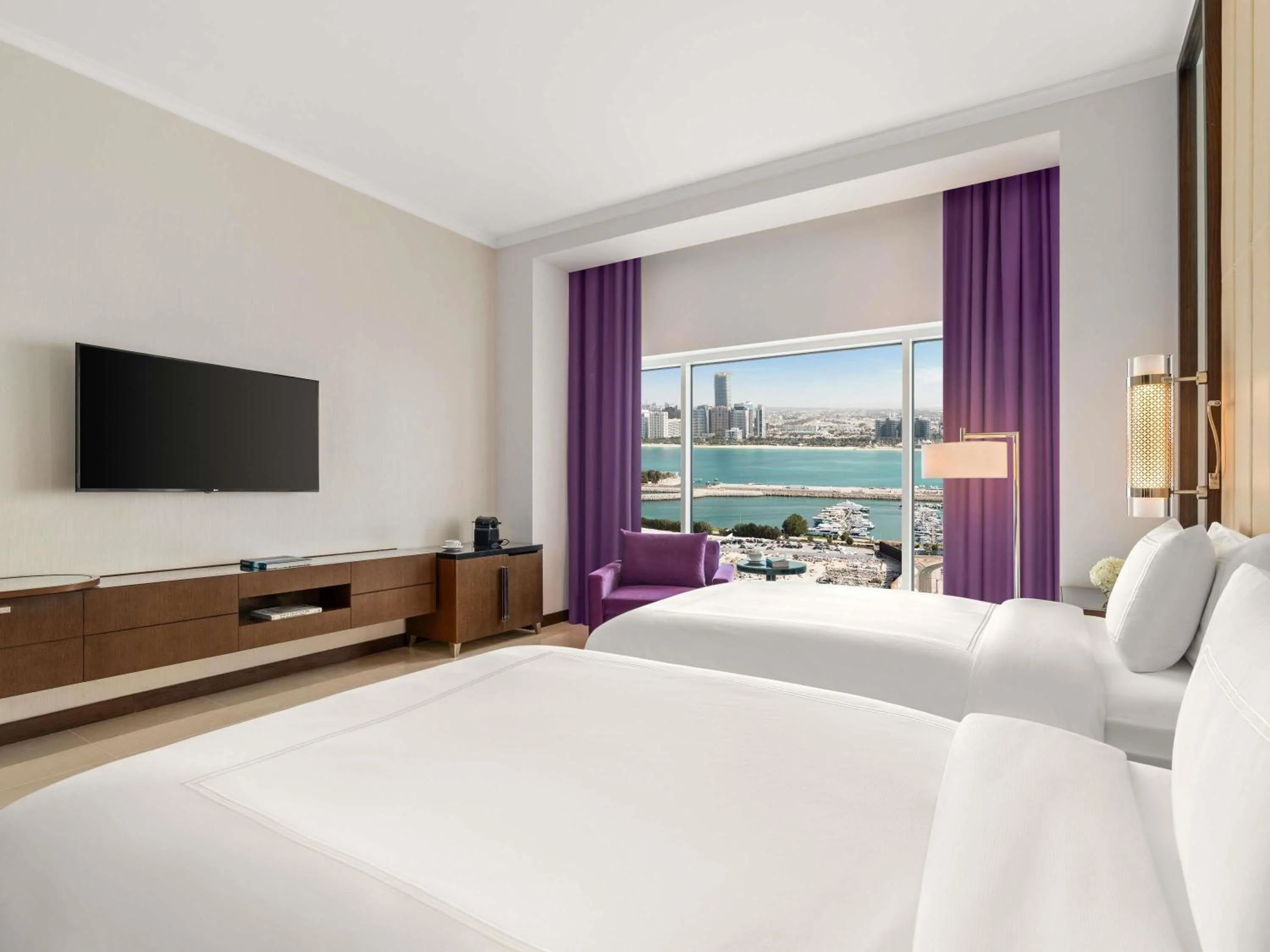 Bedroom, Bed in Rixos Marina Abu Dhabi