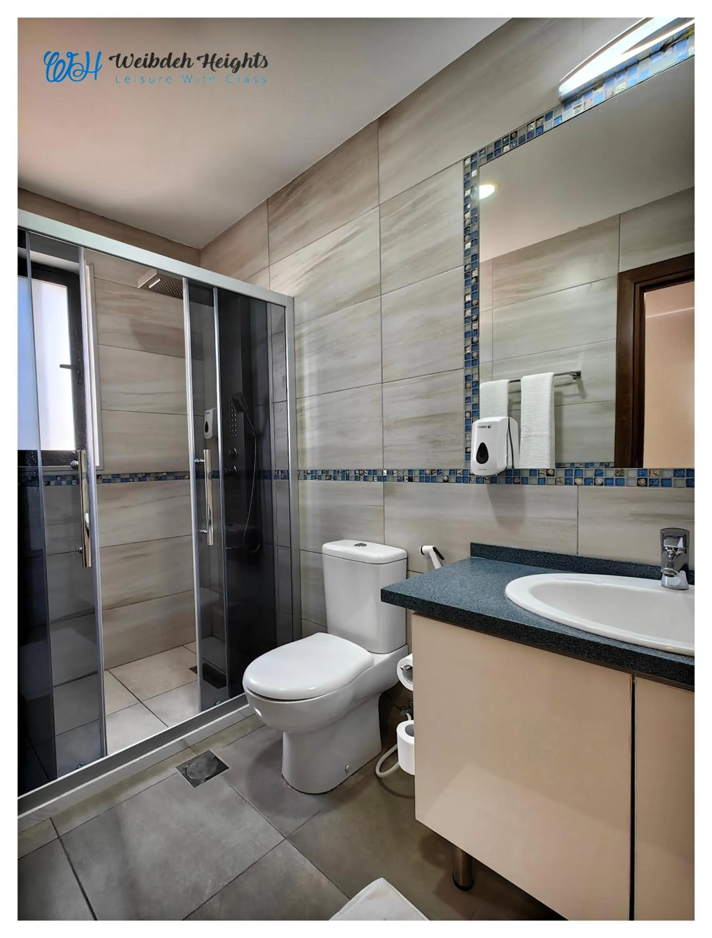 Bathroom in Weibdeh Heights Hotel Suites