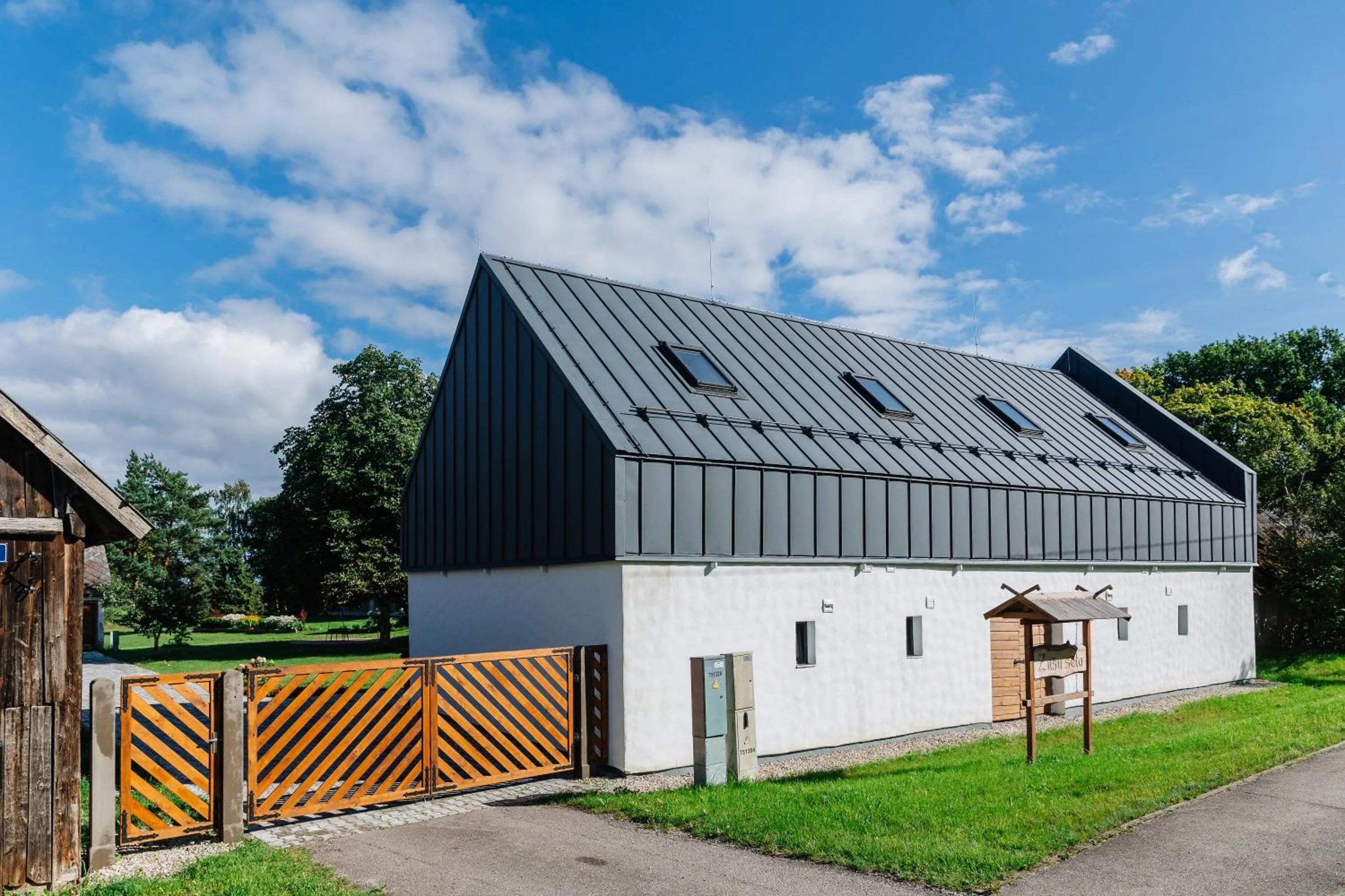 Property building in ZUŠU KLĒTS