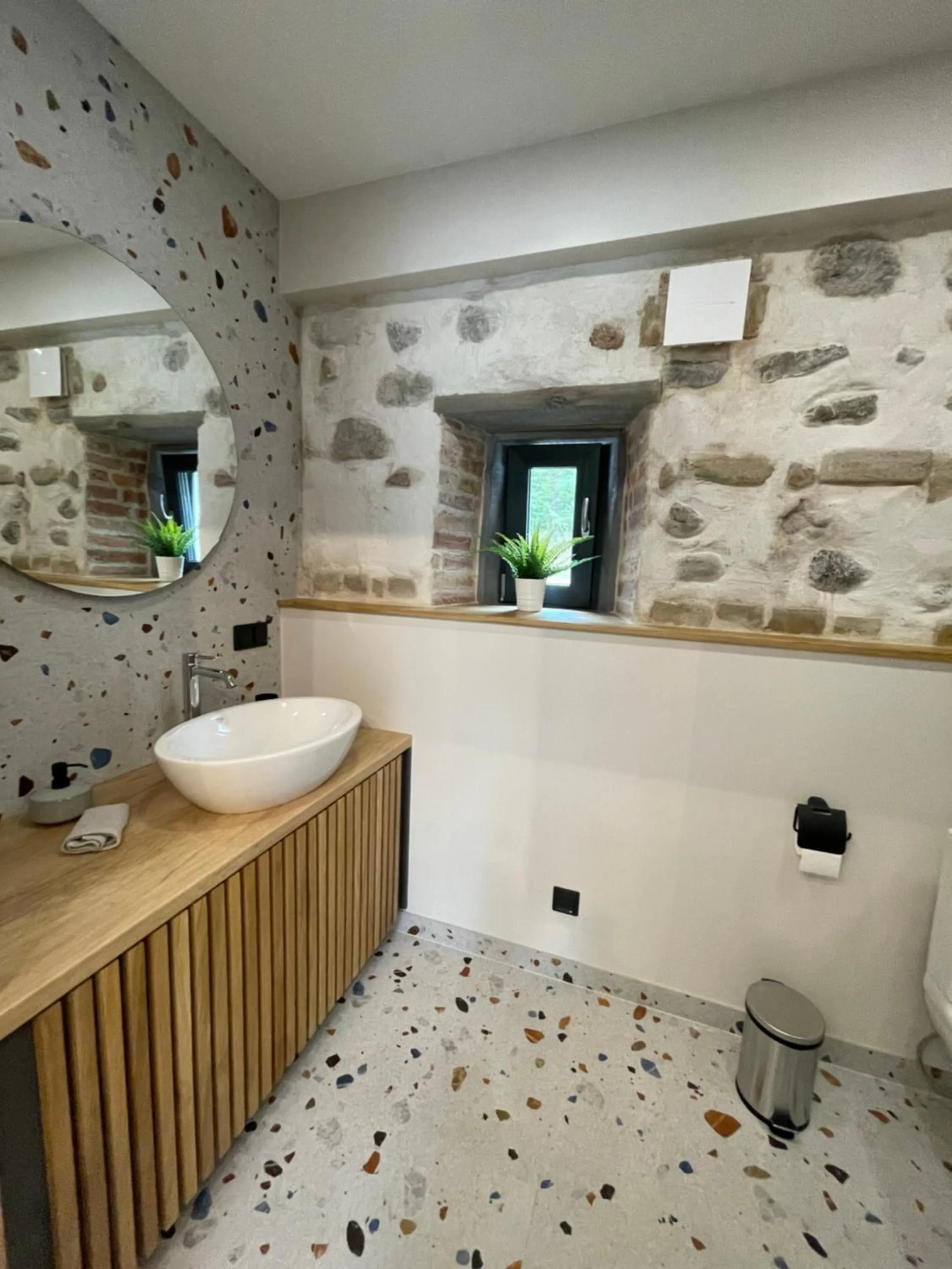 Bathroom in ZUŠU KLĒTS