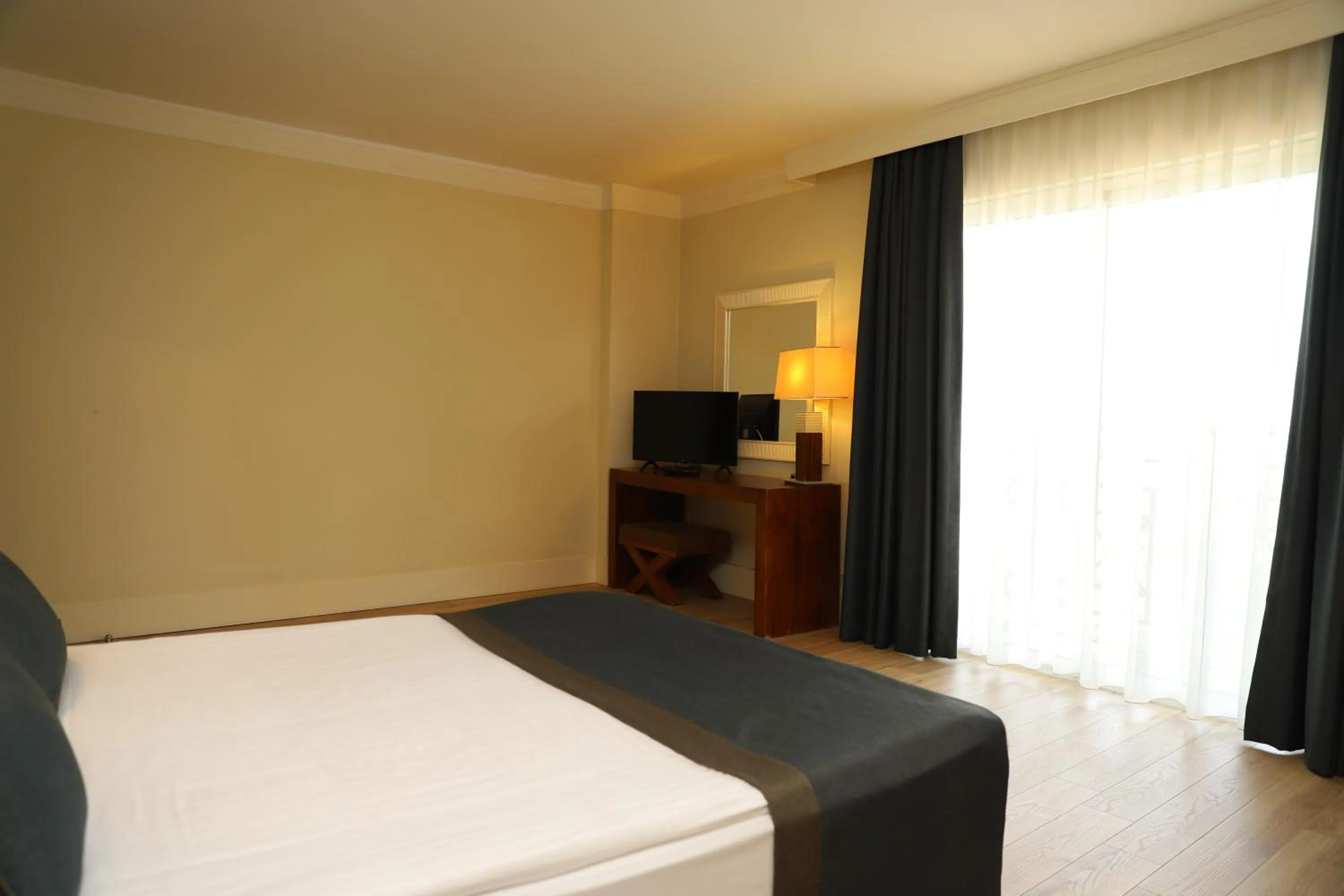 Bedroom, Bed in Meder Resort Hotel - Ultra All Inclusive