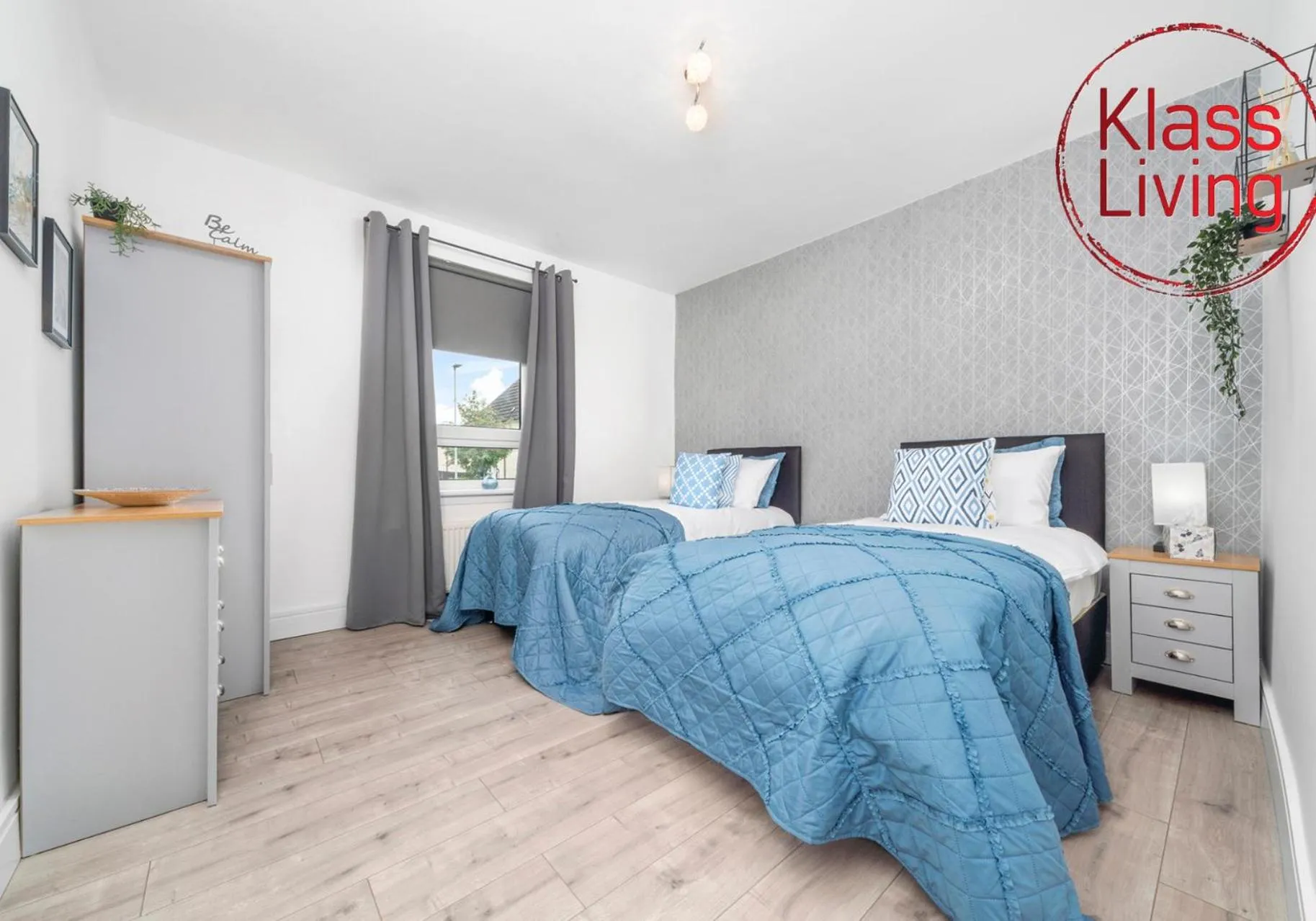 Bed in Sanderson Apartment by Klass Living Uddingston