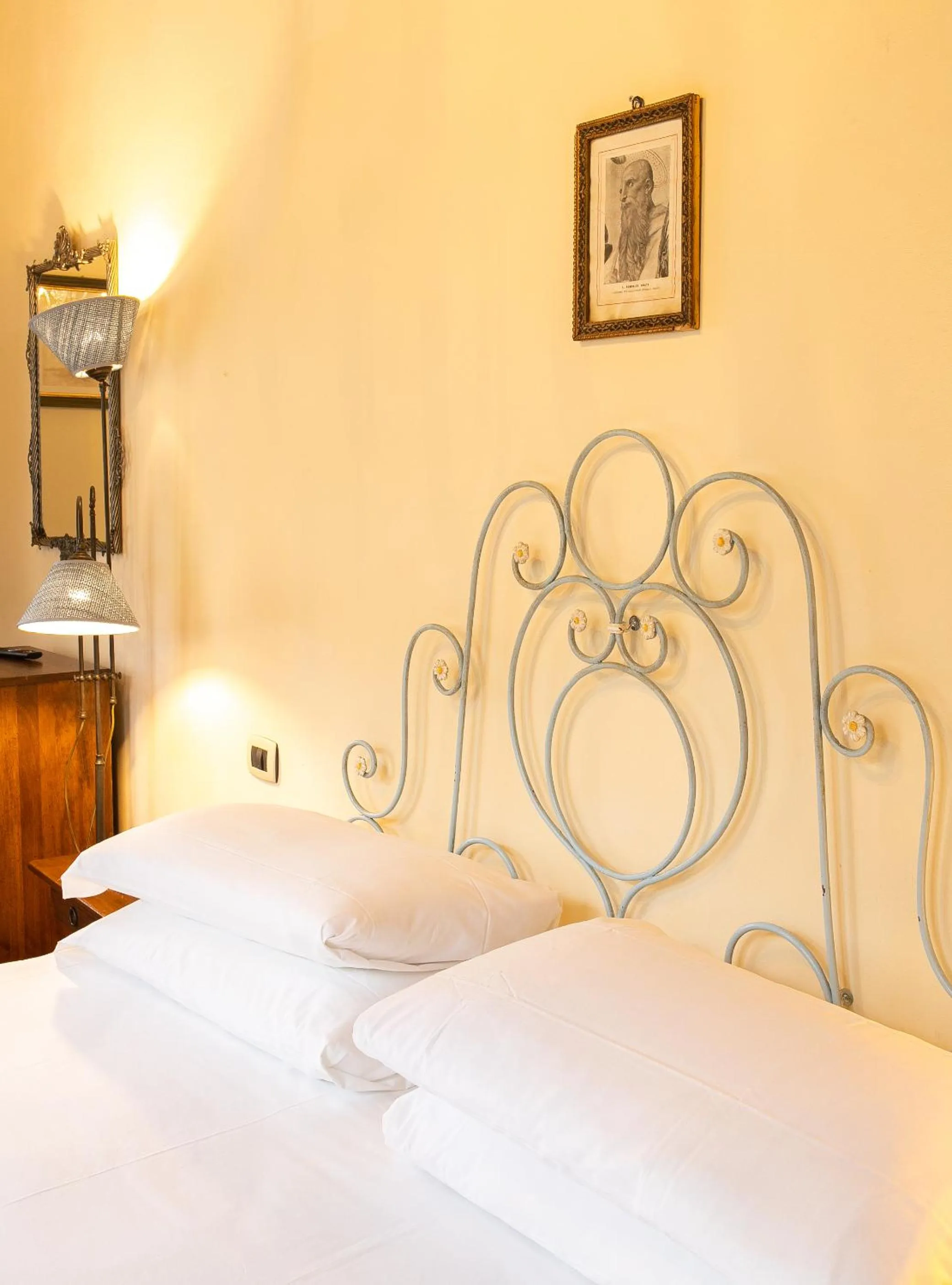 Bed in Borgo I Tre Baroni - Spa Suites & Resort