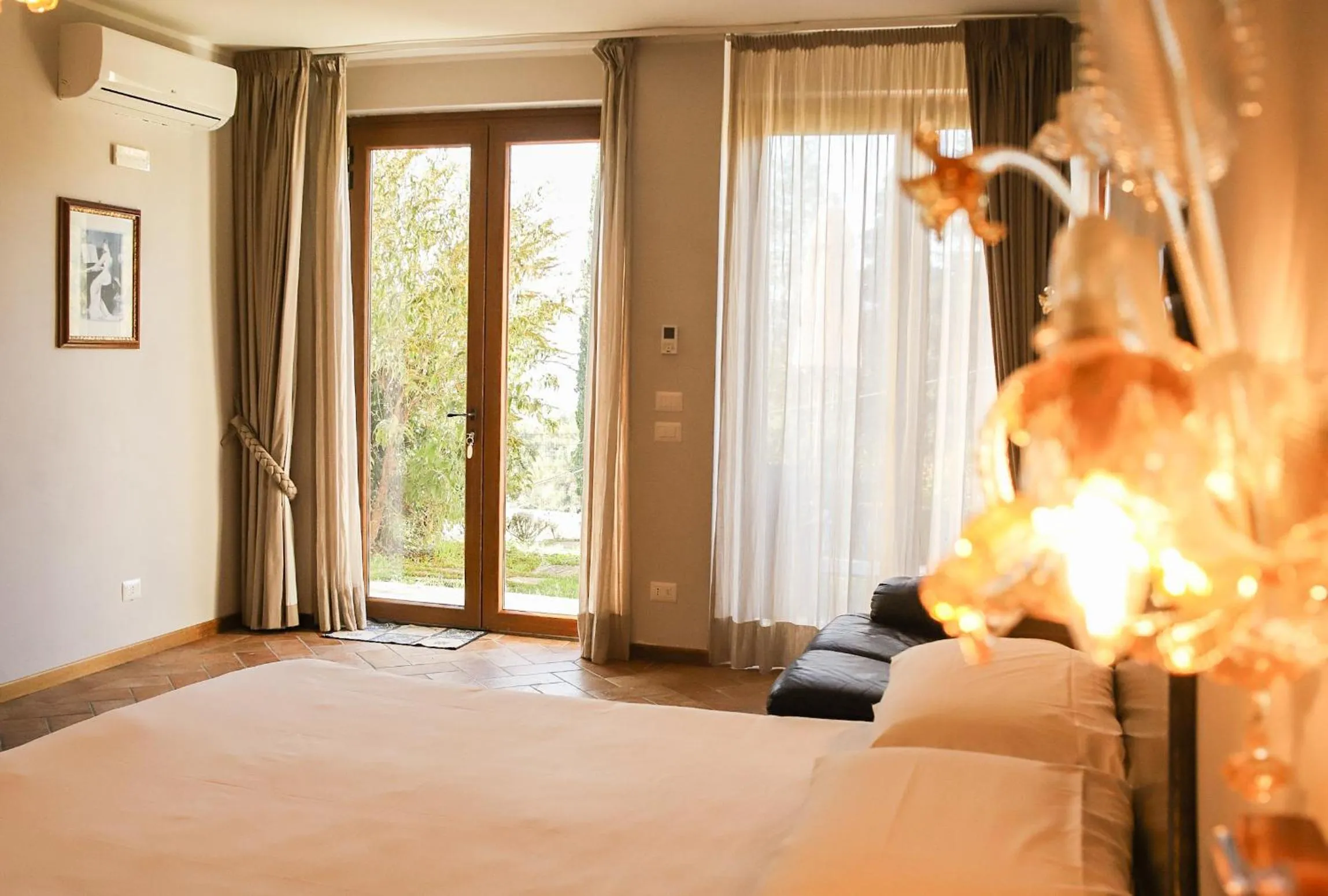 Bed in Borgo I Tre Baroni - Spa Suites & Resort