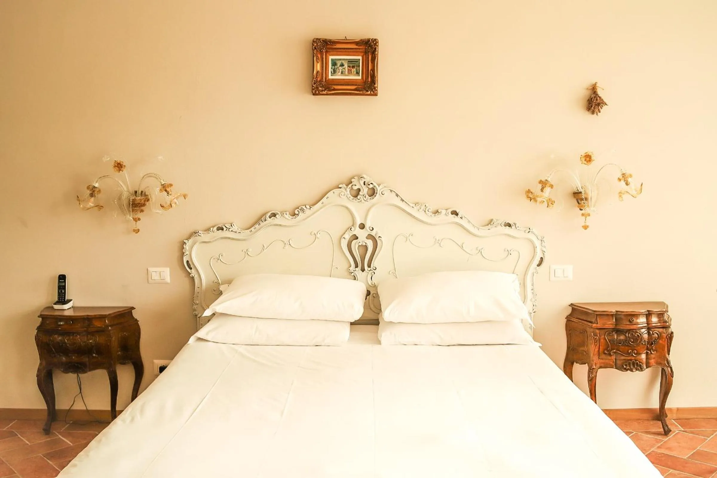 Bed in Borgo I Tre Baroni - Spa Suites & Resort