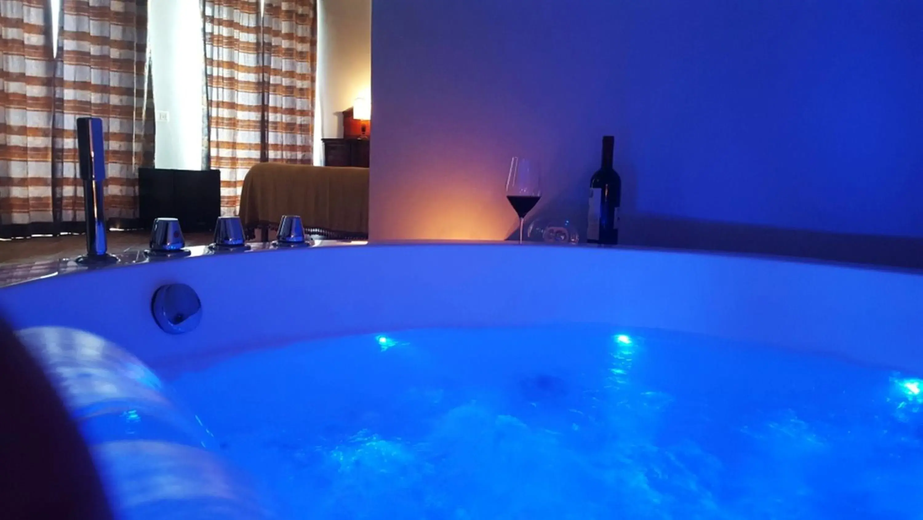 Suite with Spa Bath in Borgo I Tre Baroni - Spa Suites & Resort Suite with Spa Bath in Borgo I Tre Baroni - Spa Suites & Resort