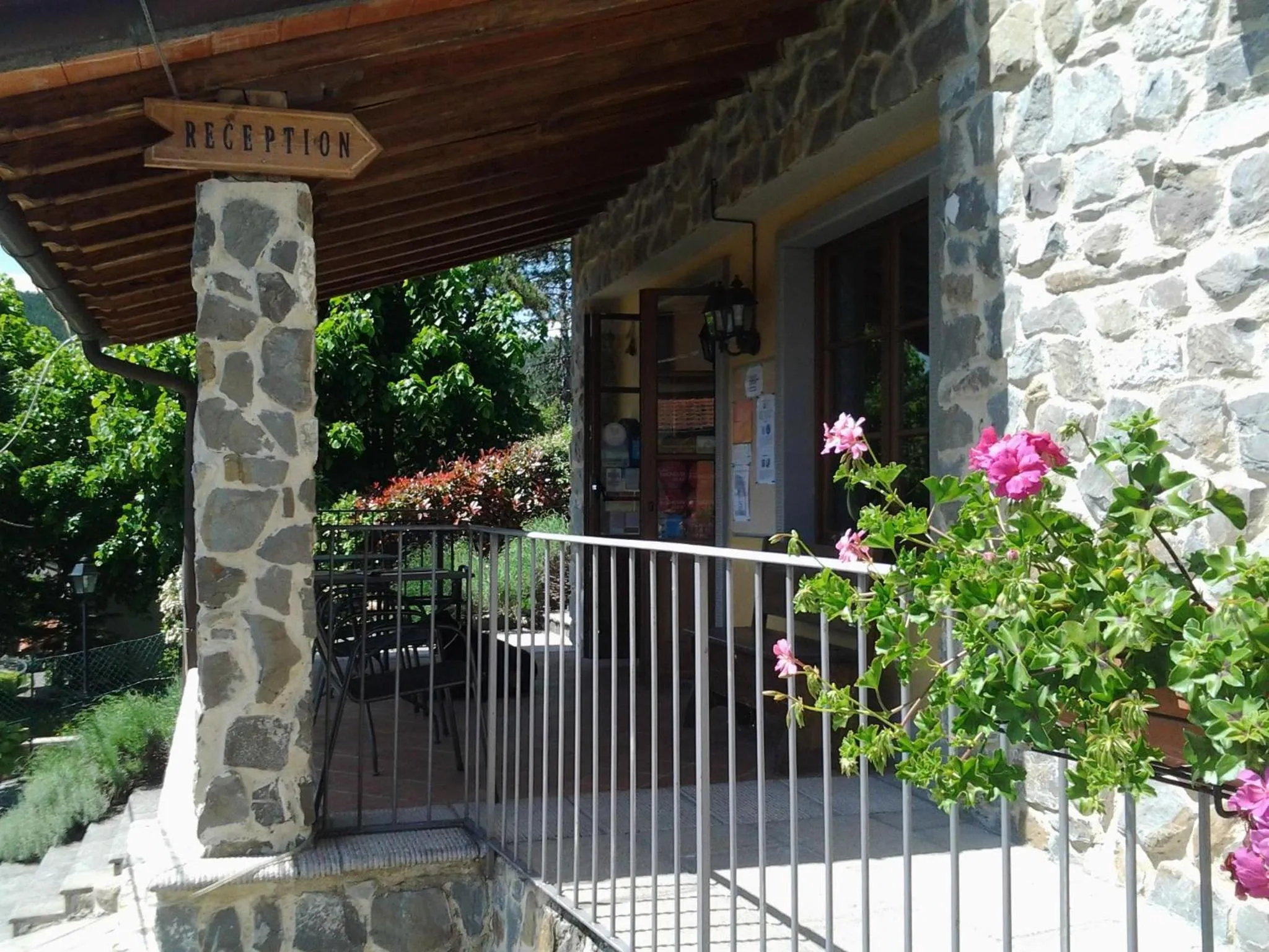 Facade/entrance in Borgo I Tre Baroni - Spa Suites & Resort