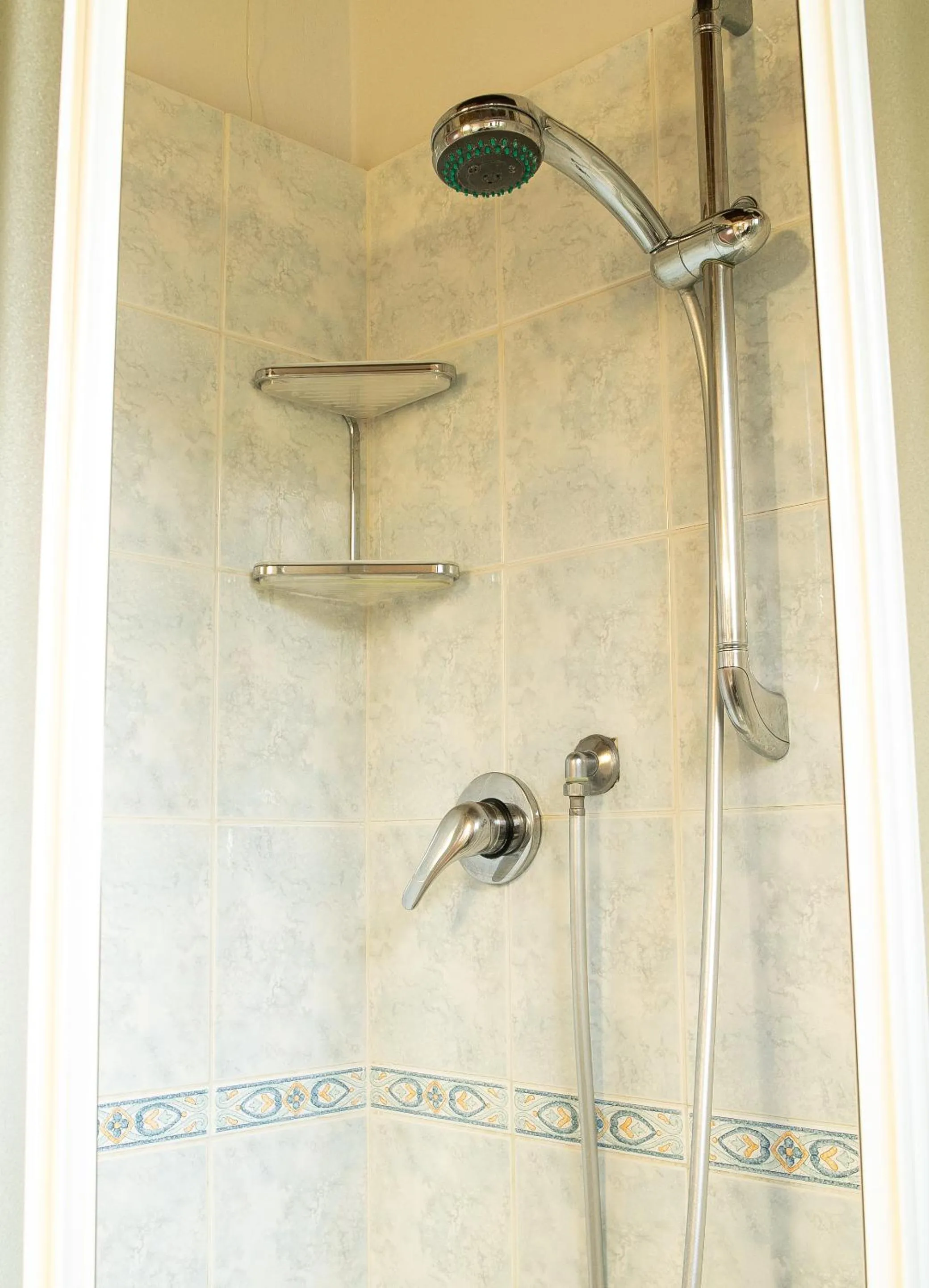 Shower in Borgo I Tre Baroni - Spa Suites & Resort