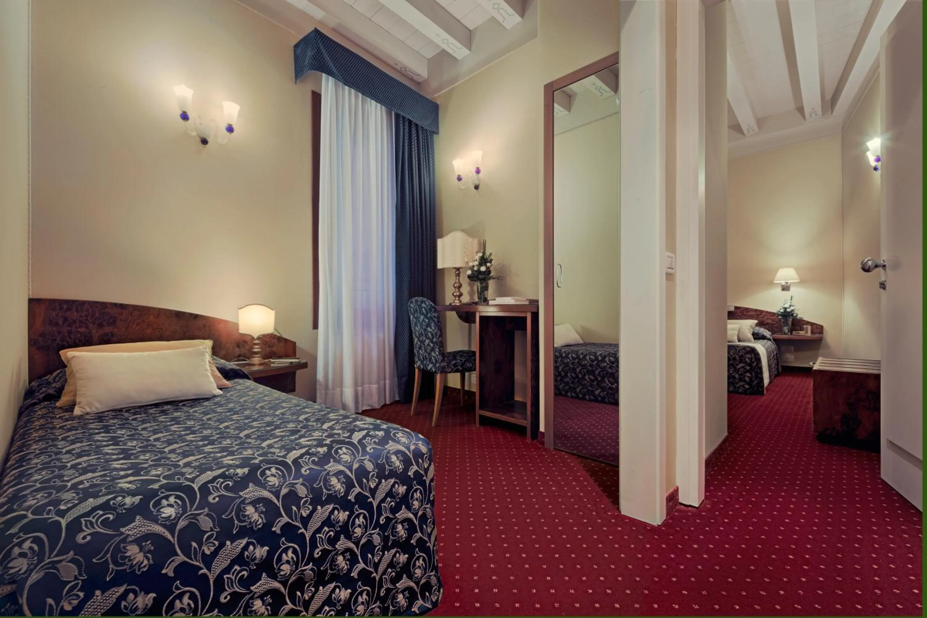 Photo of the whole room in Ca' Del Campo