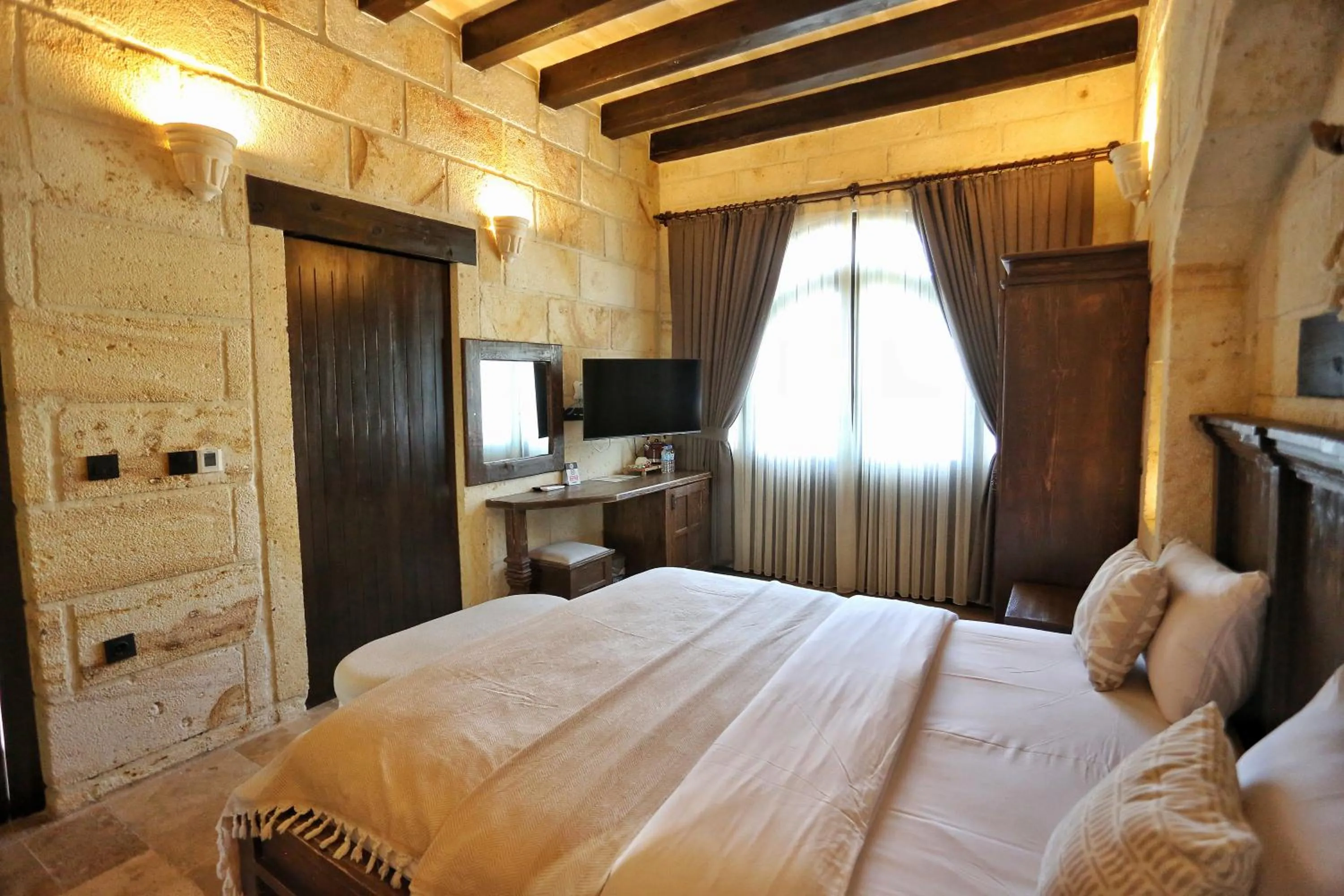 Decorative detail, Bed in Nujel'm Cappadocia