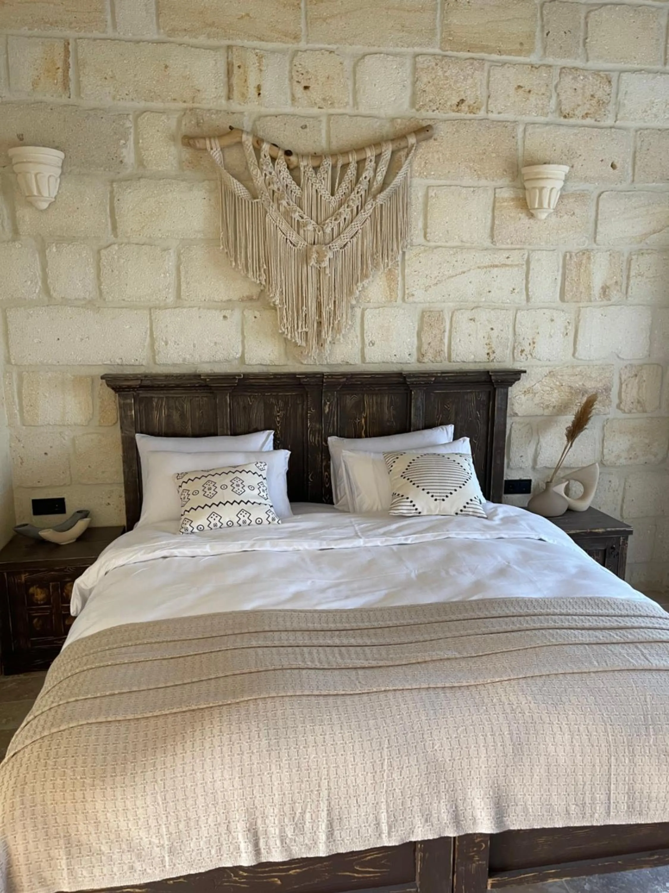 Bed in Nujel'm Cappadocia