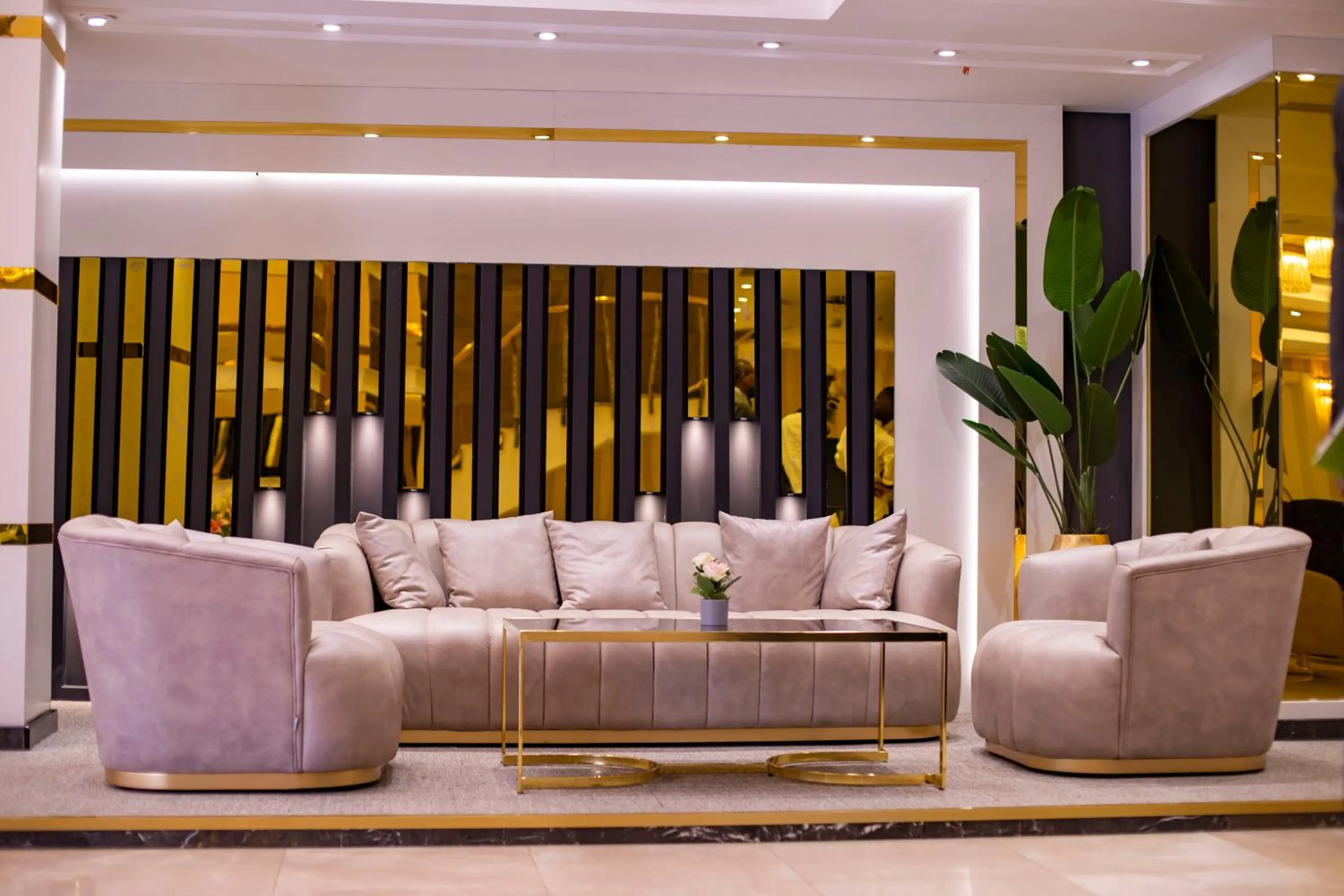 Lobby or reception in UNITED HOTEL INTERNATIONAL