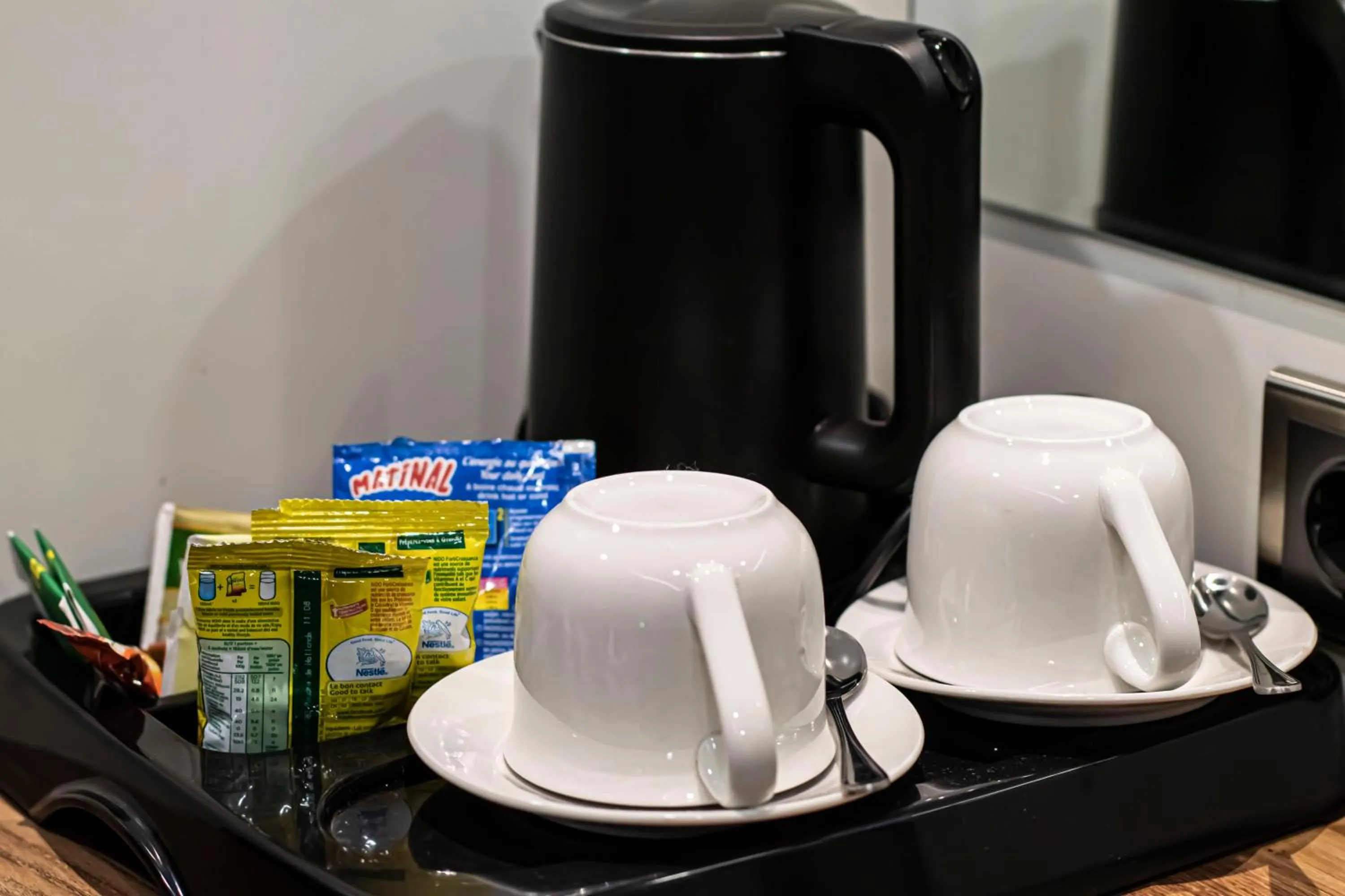 Coffee/tea facilities in UNITED HOTEL INTERNATIONAL
