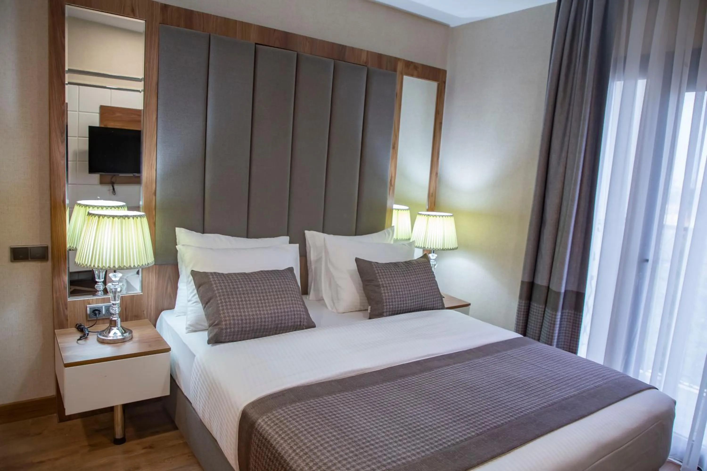 Bedroom, Bed in UNITED HOTEL INTERNATIONAL