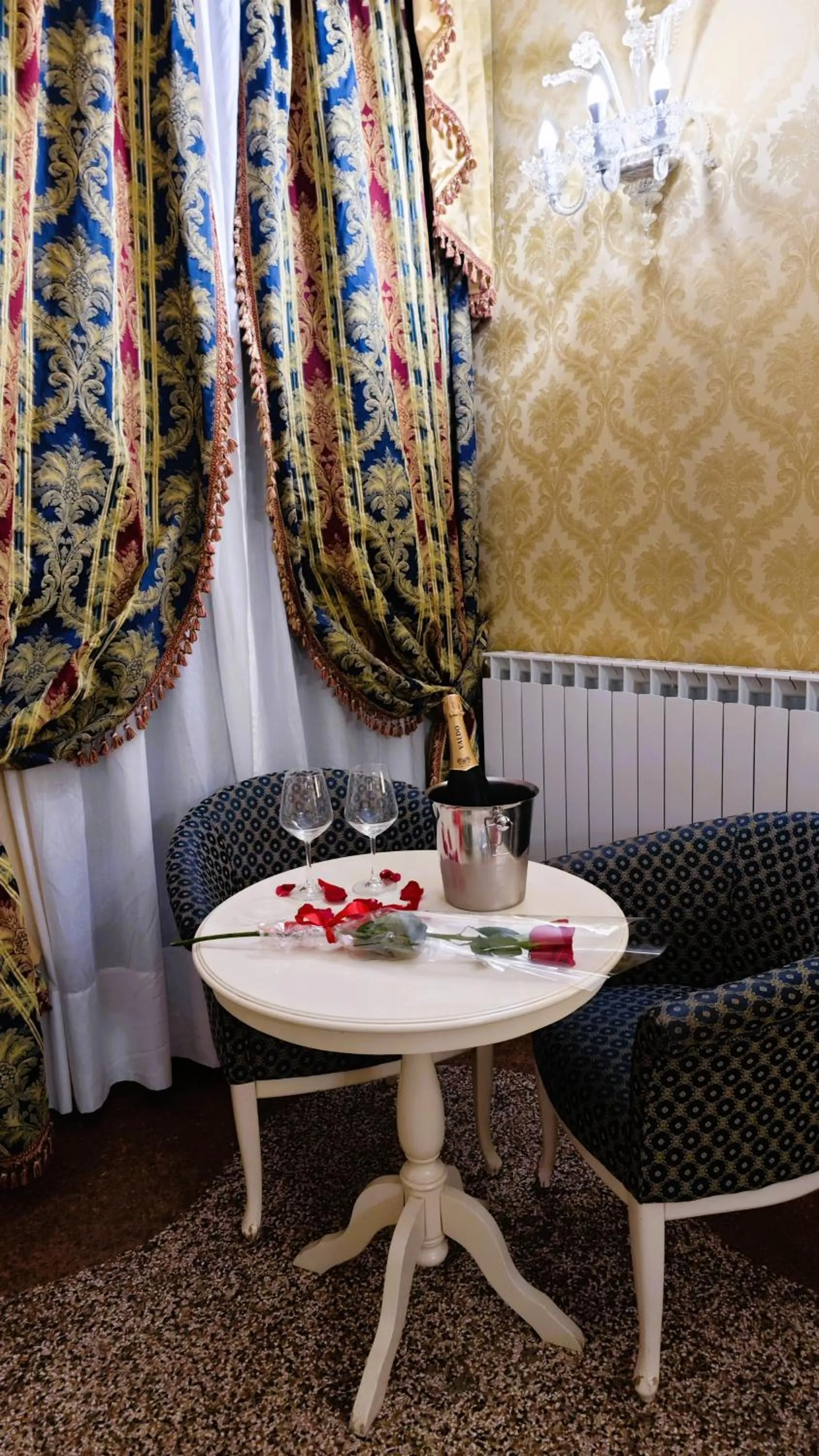 Decorative detail in Ca' Bragadin e Carabba