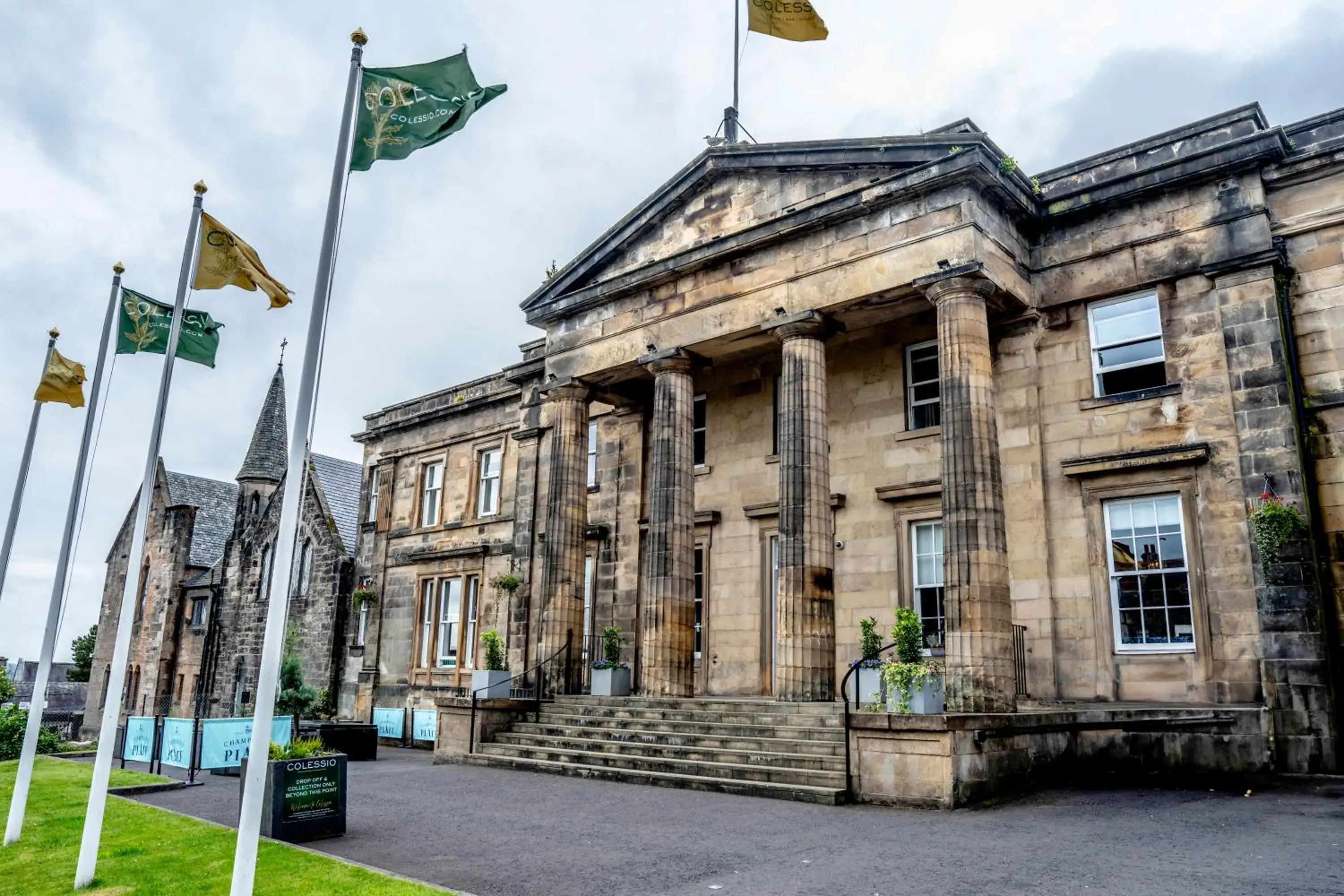 Property building in Colessio Property building in Colessio