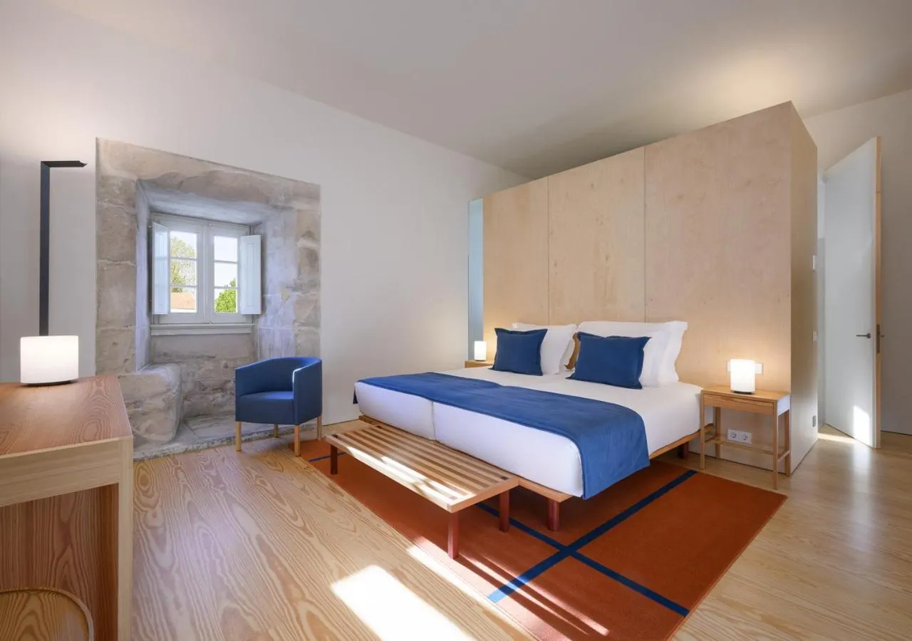 Bed in Montebelo Mosteiro de Alcobaça Historic Hotel