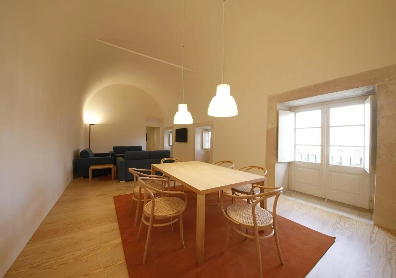Seating area in Montebelo Mosteiro de Alcobaça Historic Hotel