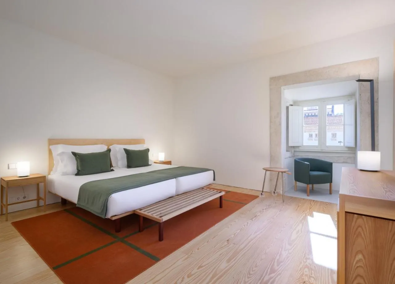 Bed in Montebelo Mosteiro de Alcobaça Historic Hotel