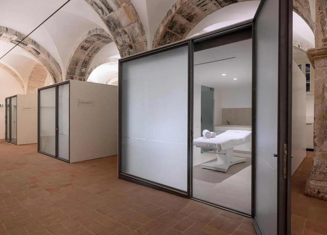 Property building in Montebelo Mosteiro de Alcobaça Historic Hotel