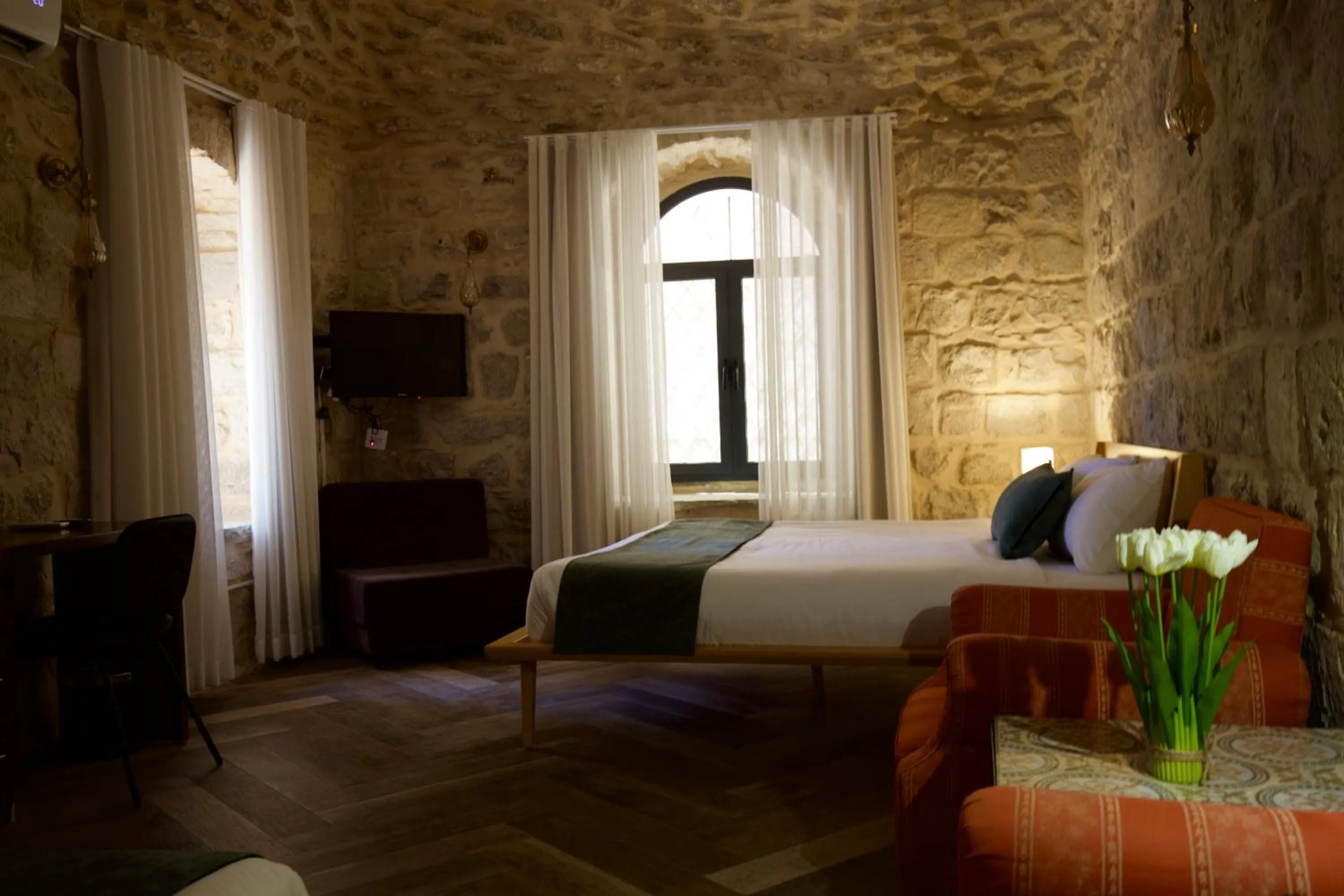 Bedroom, Bed in Petrakis Inn