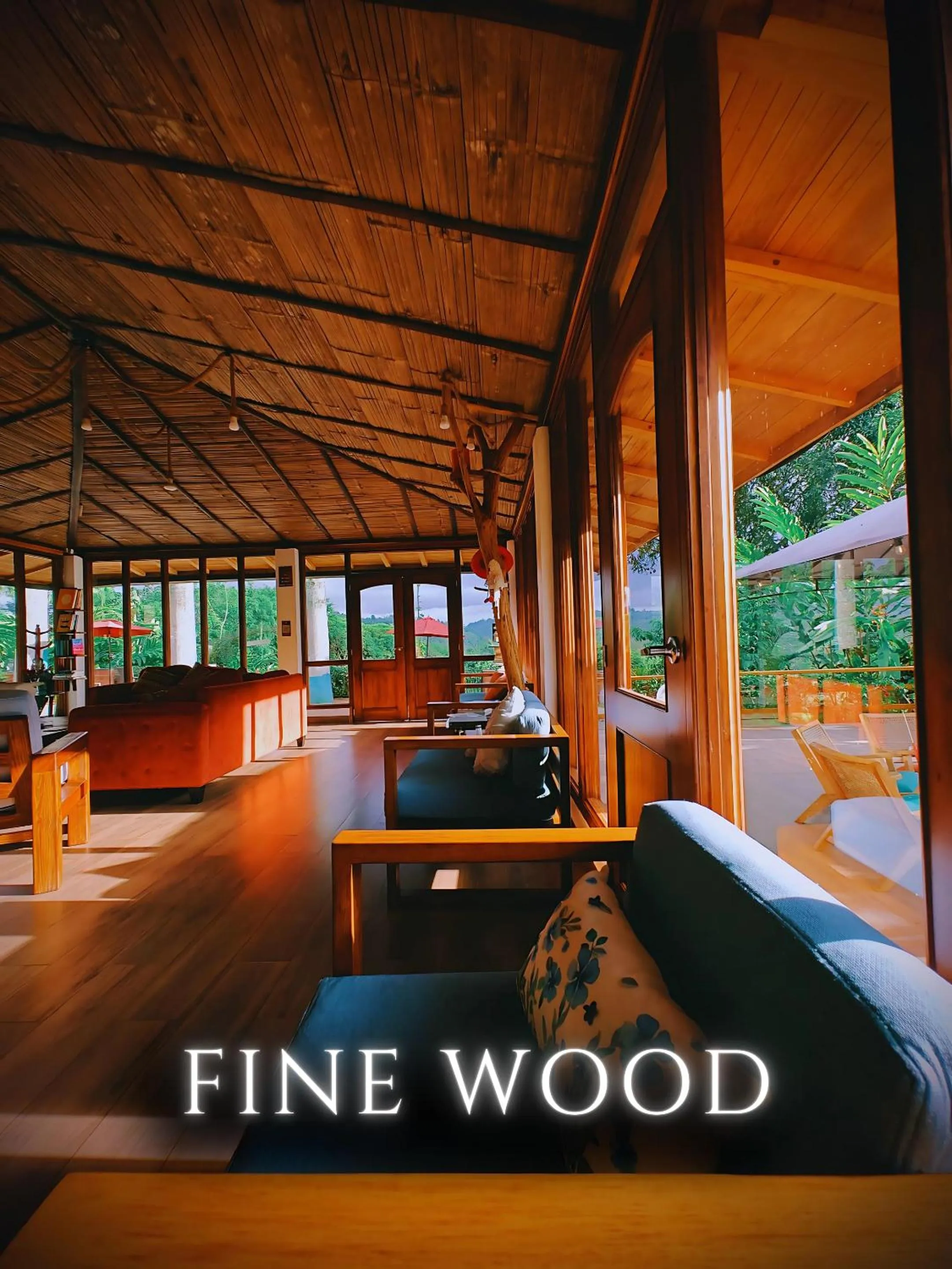 Living room in The River House - Upscale Lodge