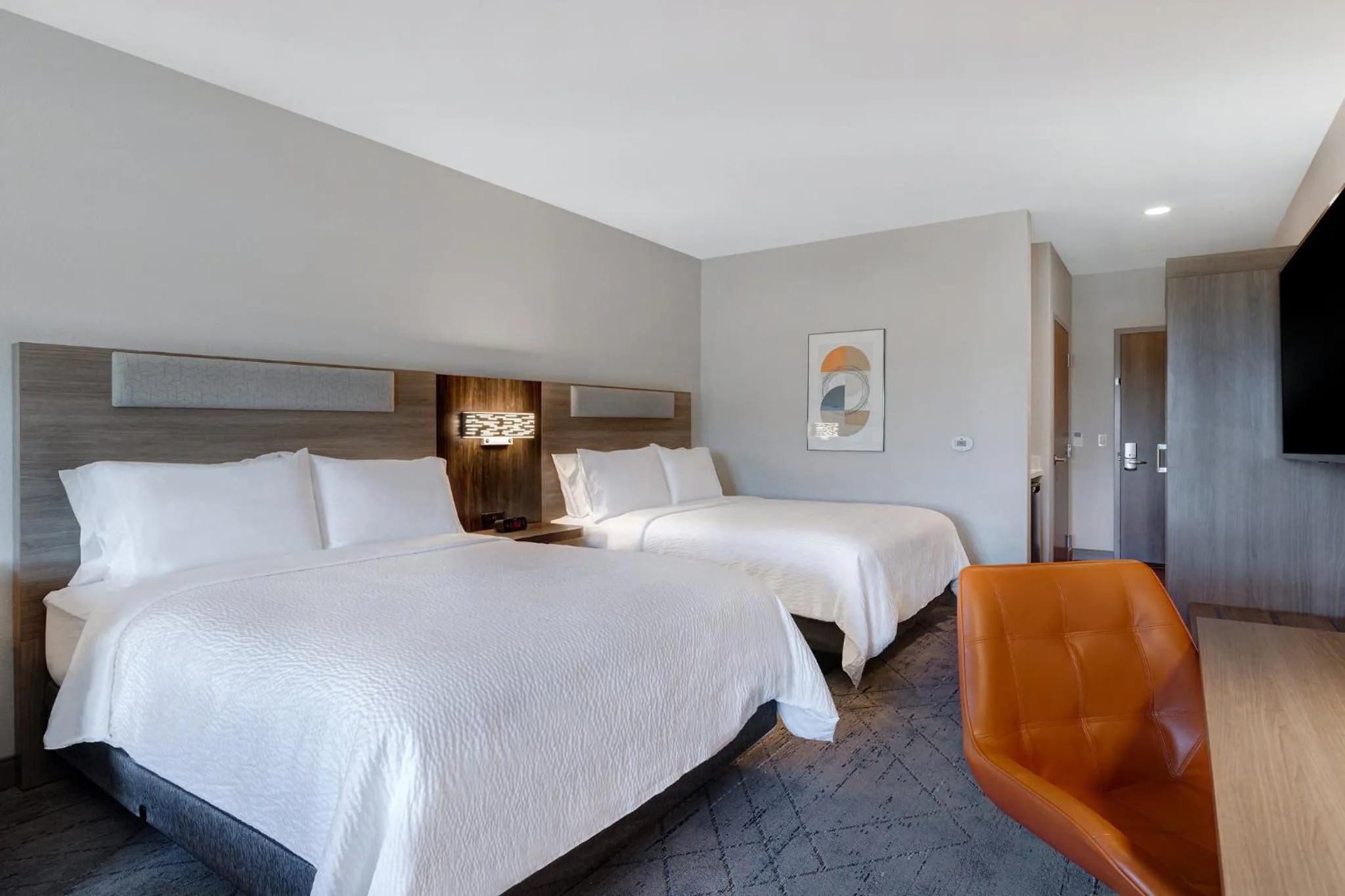 Photo of the whole room, Bed in Holiday Inn Express & Suites Ontario - Chino Hills by IHG