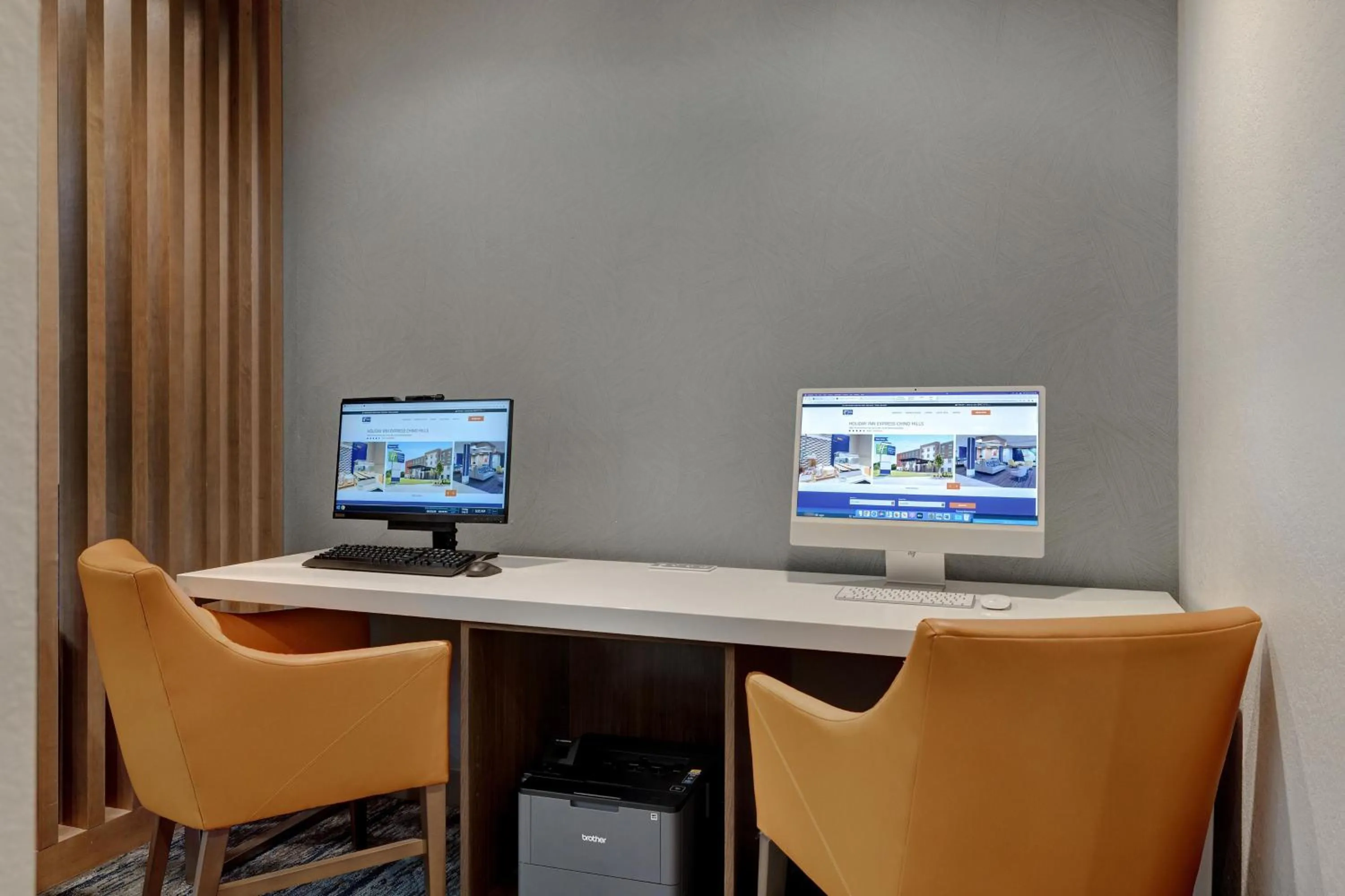 Business facilities in Holiday Inn Express & Suites Ontario - Chino Hills by IHG