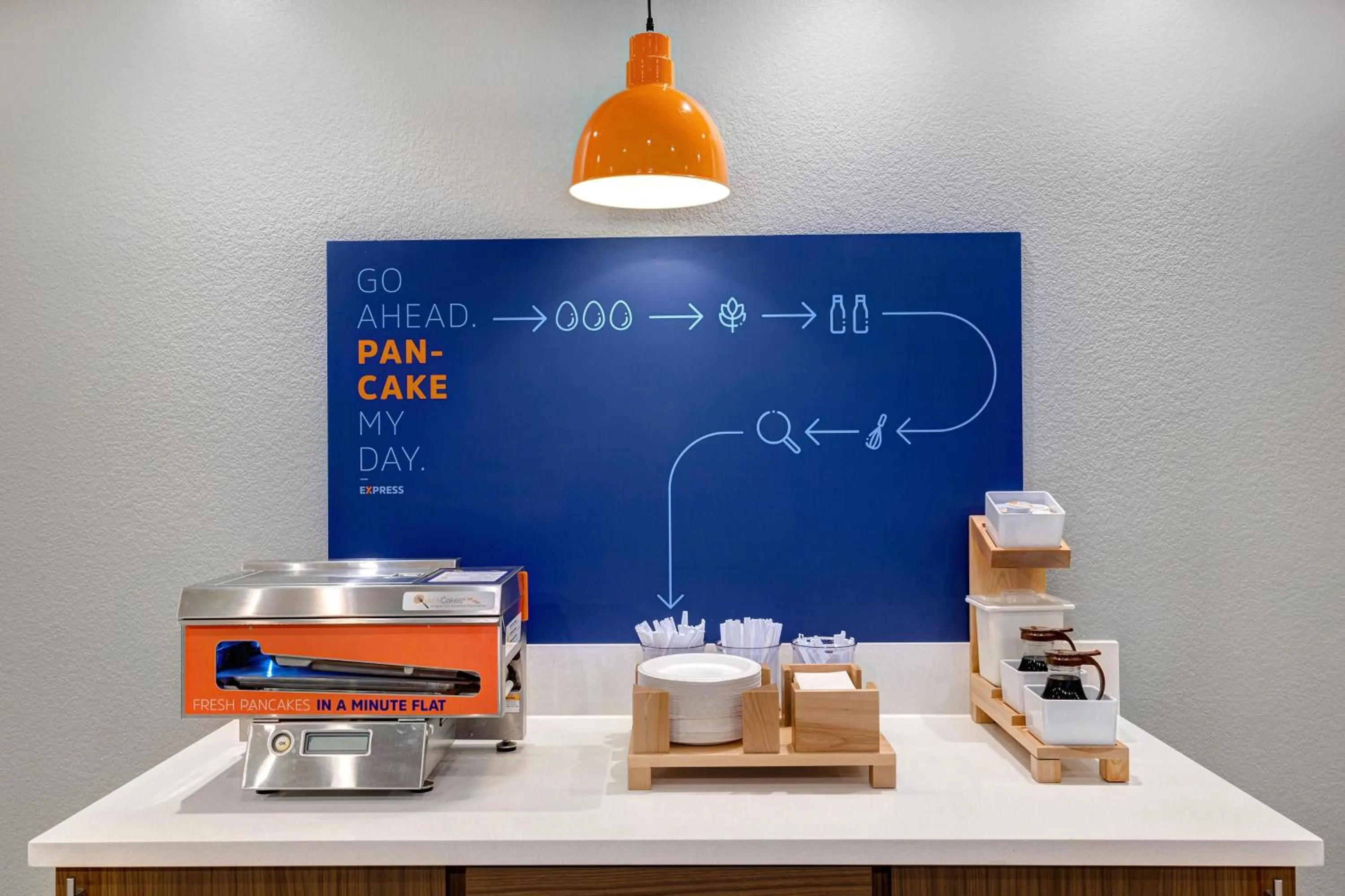 Buffet breakfast in Holiday Inn Express & Suites Ontario - Chino Hills by IHG