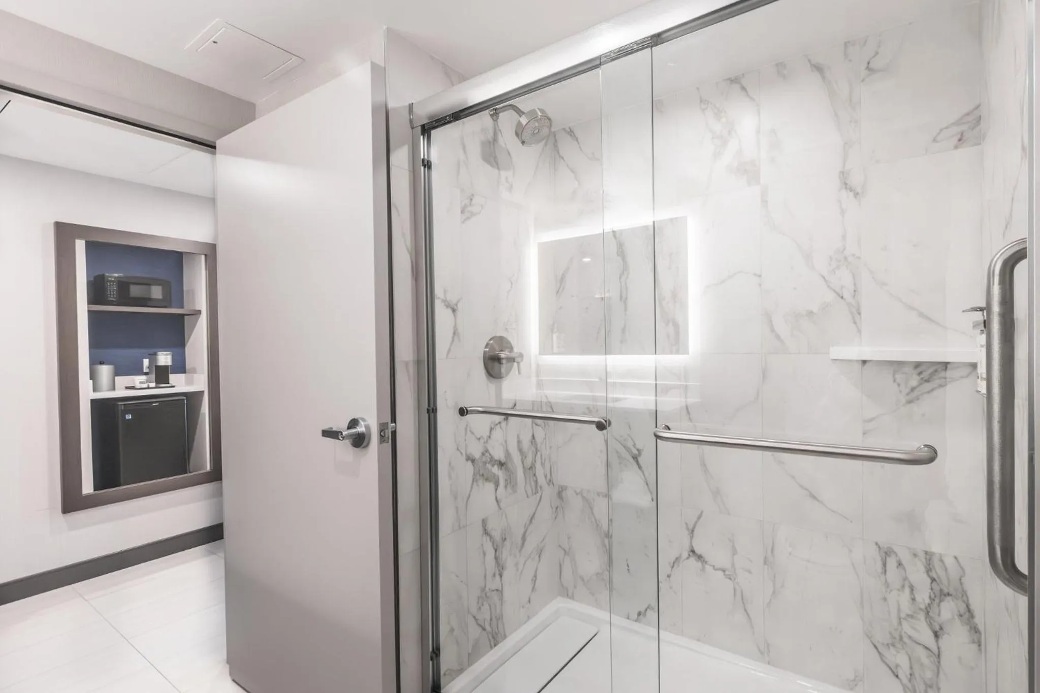 Photo of the whole room in Holiday Inn Express & Suites Toronto Airport South by IHG