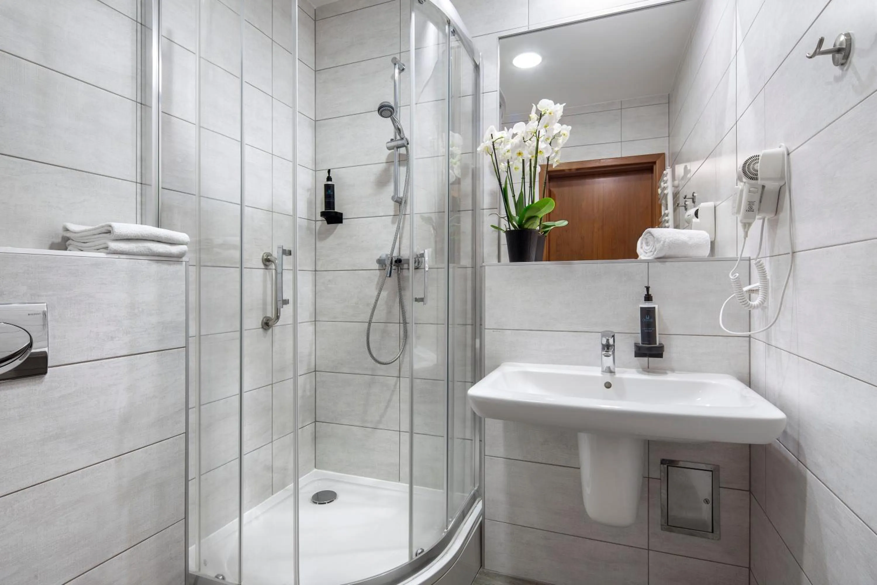 Bathroom in Hotel Oliwski