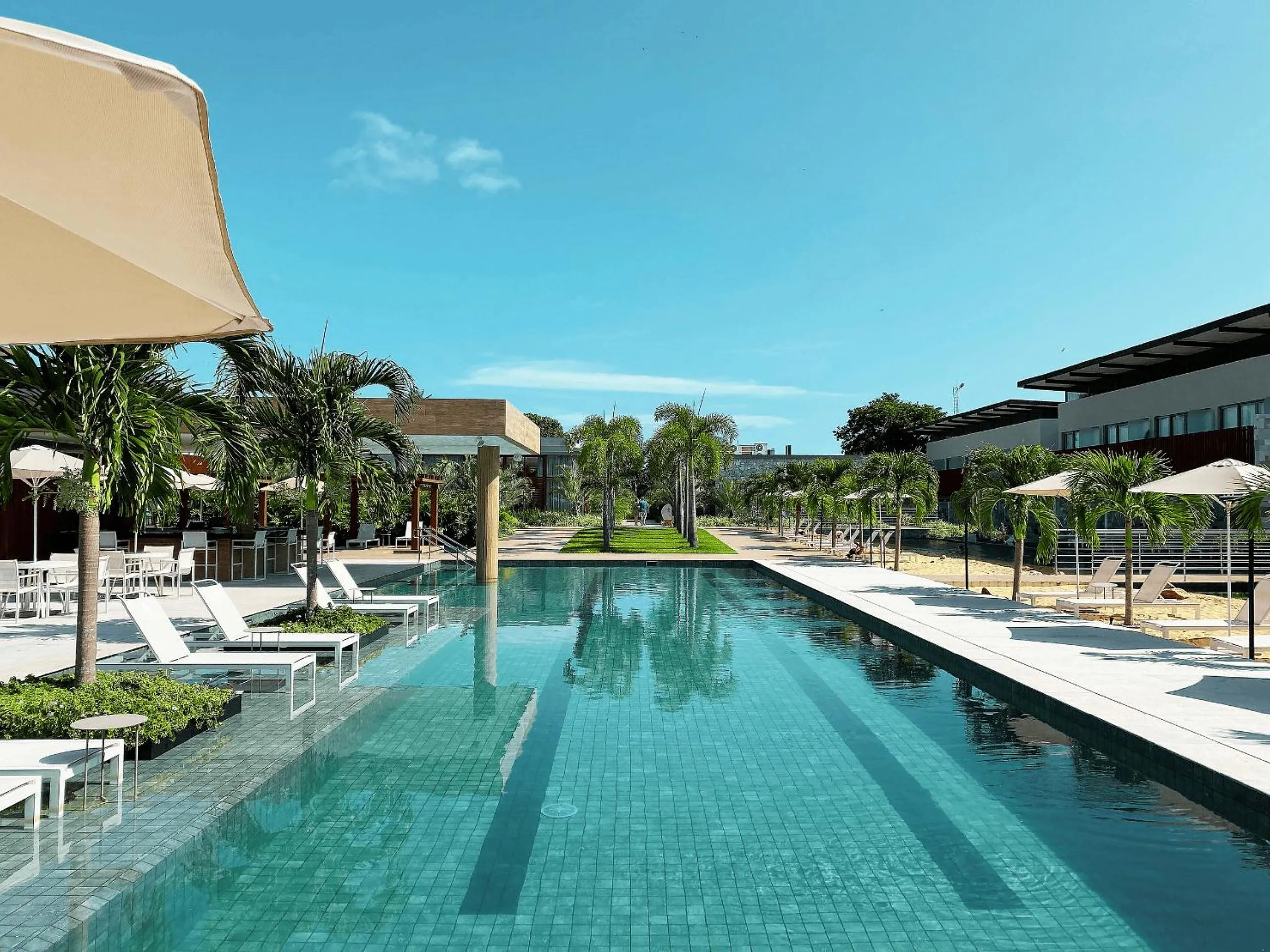 Swimming pool in Flat Île de Pipa Bali Vista Piscina - By Almare