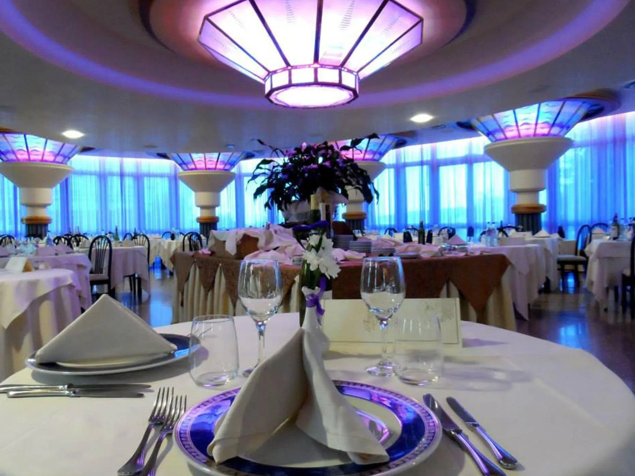 Restaurant/places to eat in Hotel Le Tegnue